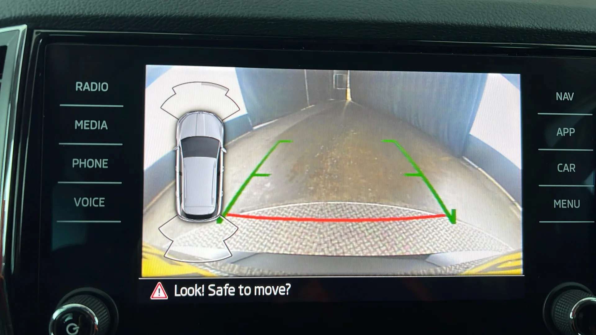 2023 SKODA KAROQ 2023 SKODA KAROQ