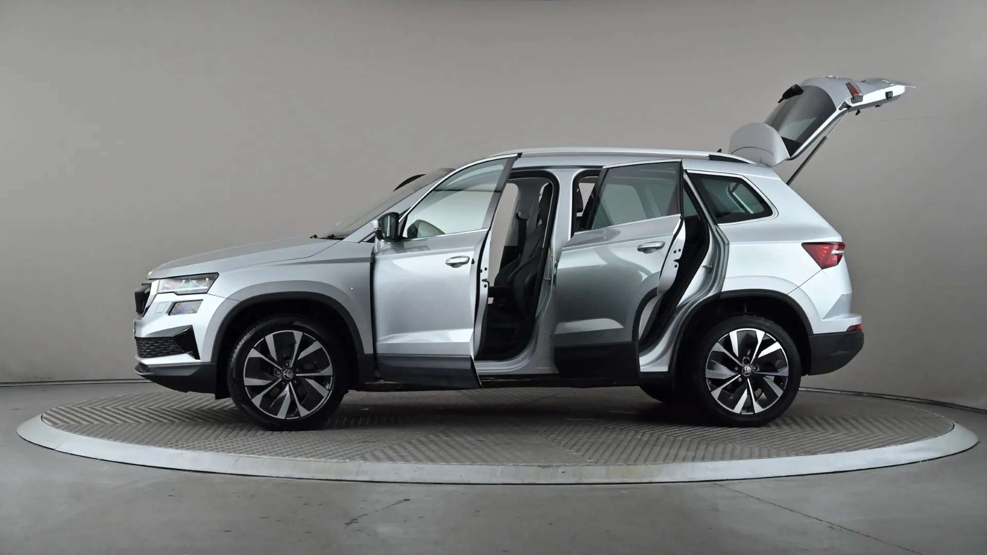 2022 SKODA KAROQ 2022 SKODA KAROQ
