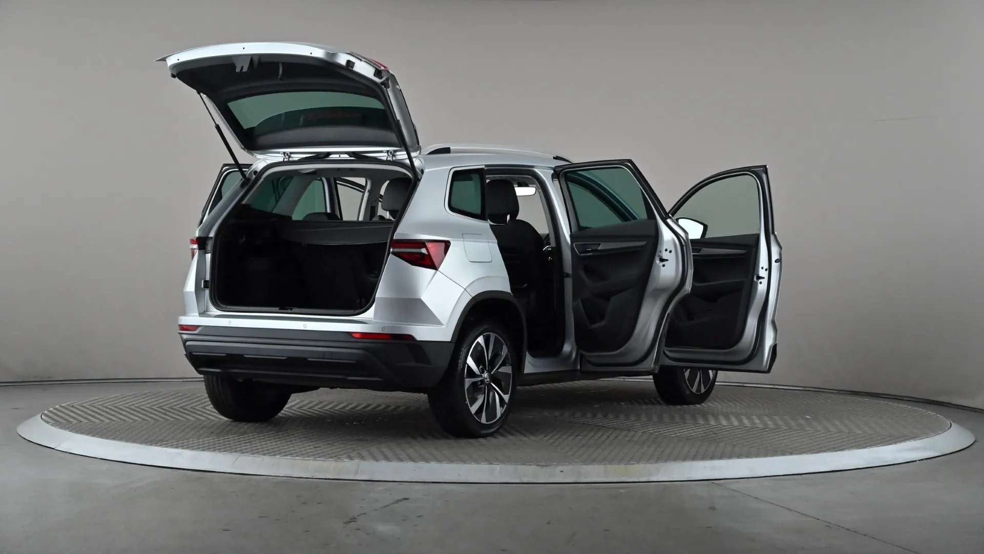 2022 SKODA KAROQ 2022 SKODA KAROQ