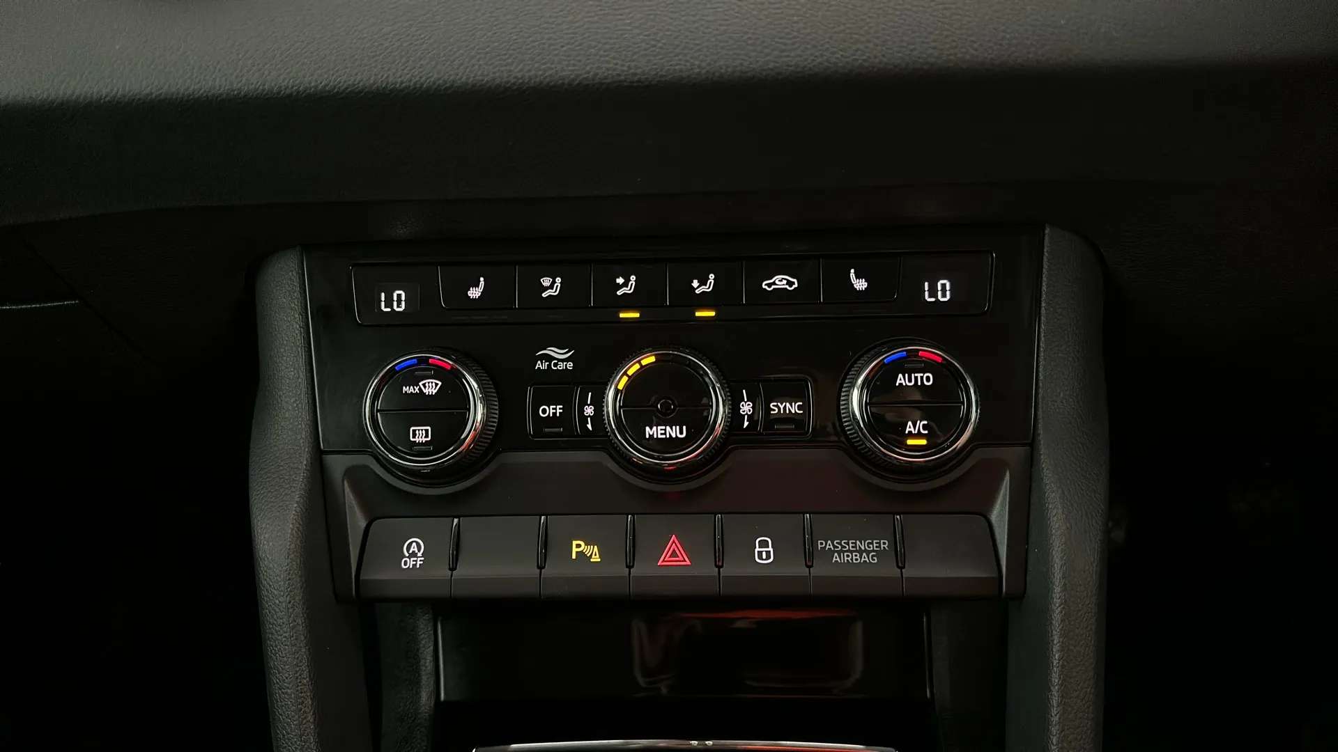 2022 SKODA KAROQ 2022 SKODA KAROQ