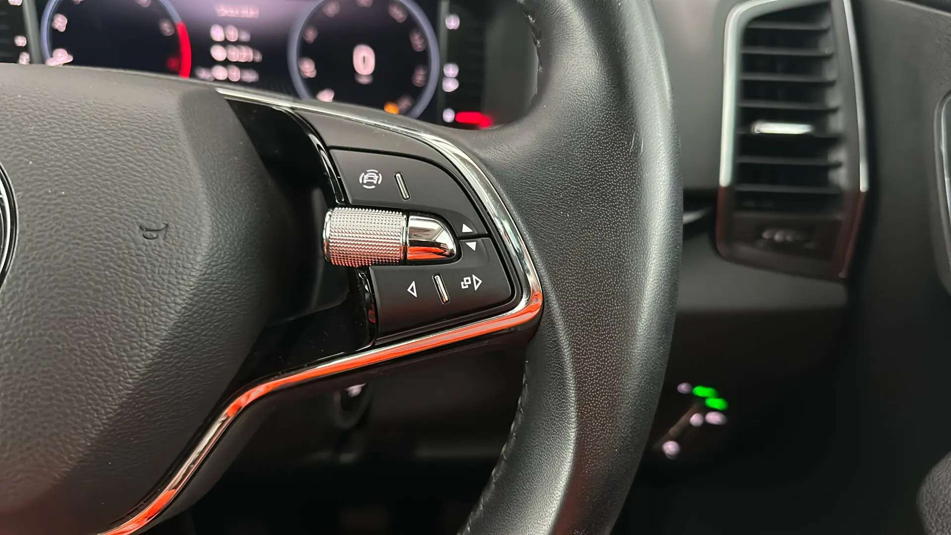2022 SKODA KAROQ 2022 SKODA KAROQ