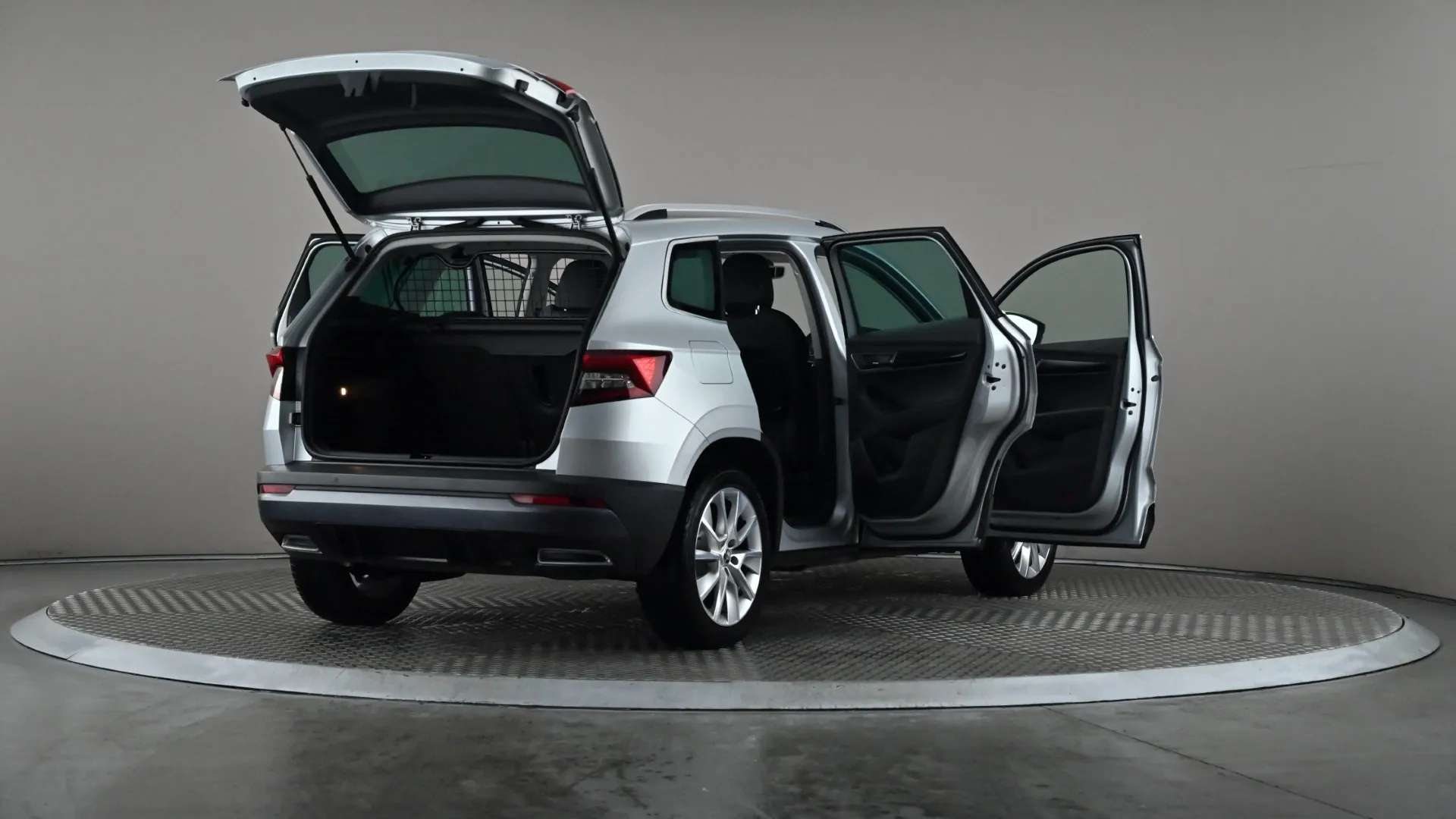 2020 SKODA KAROQ 2020 SKODA KAROQ