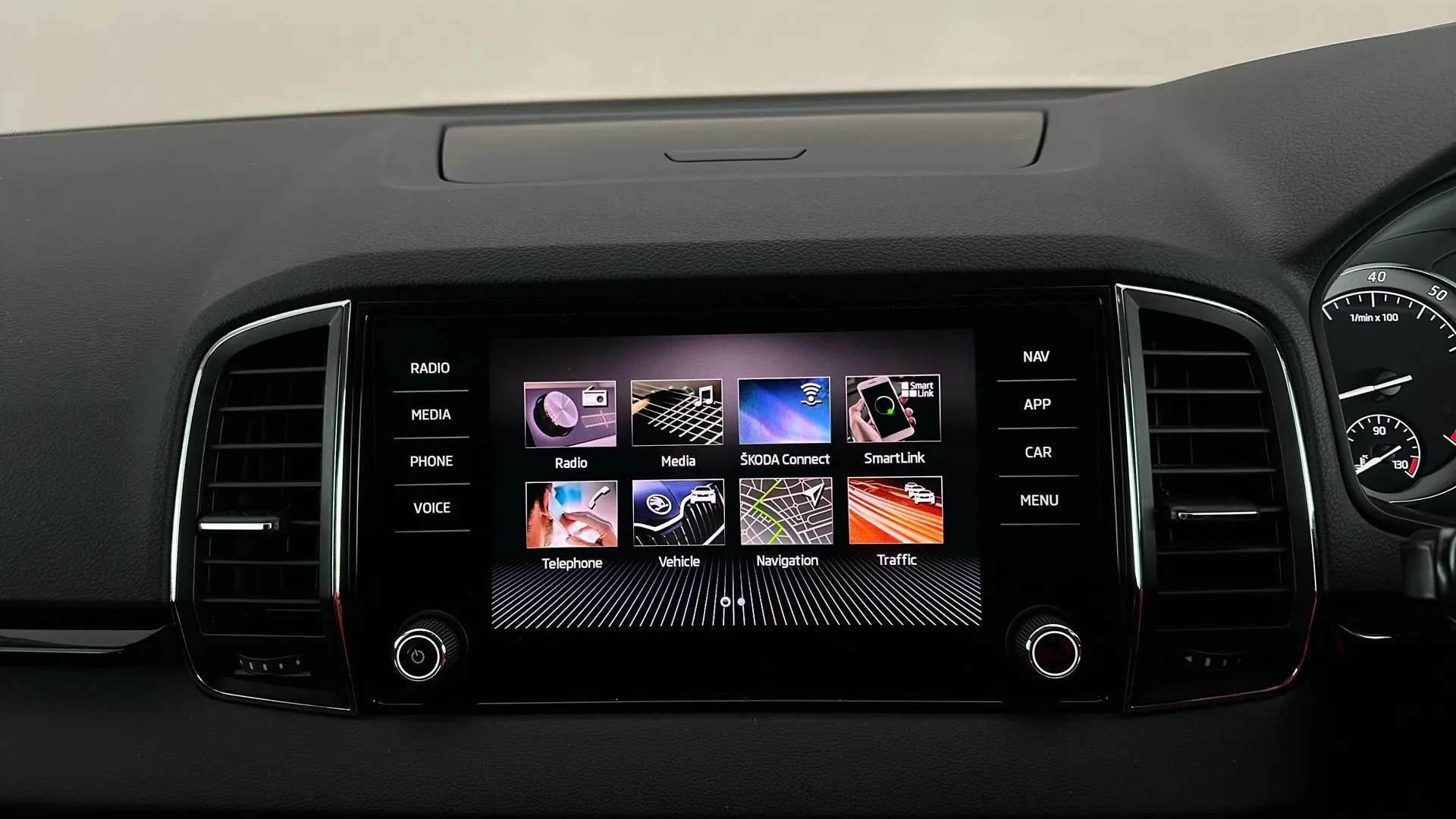 2020 SKODA KAROQ 2020 SKODA KAROQ