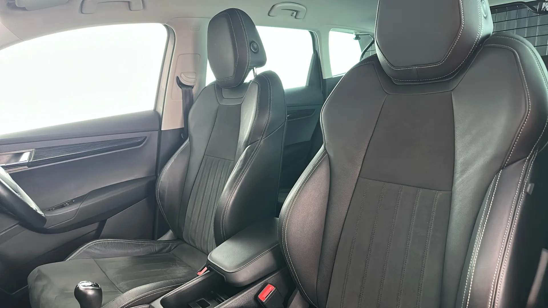 2020 SKODA KAROQ 2020 SKODA KAROQ