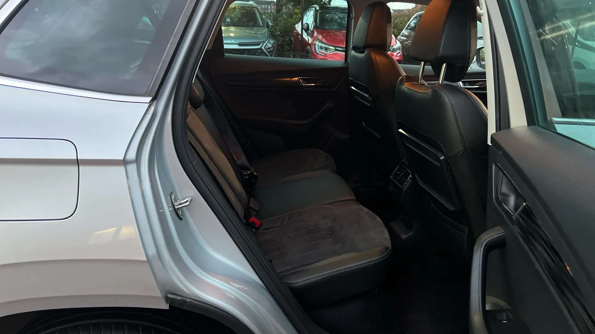 2020 SKODA KAROQ 2020 SKODA KAROQ