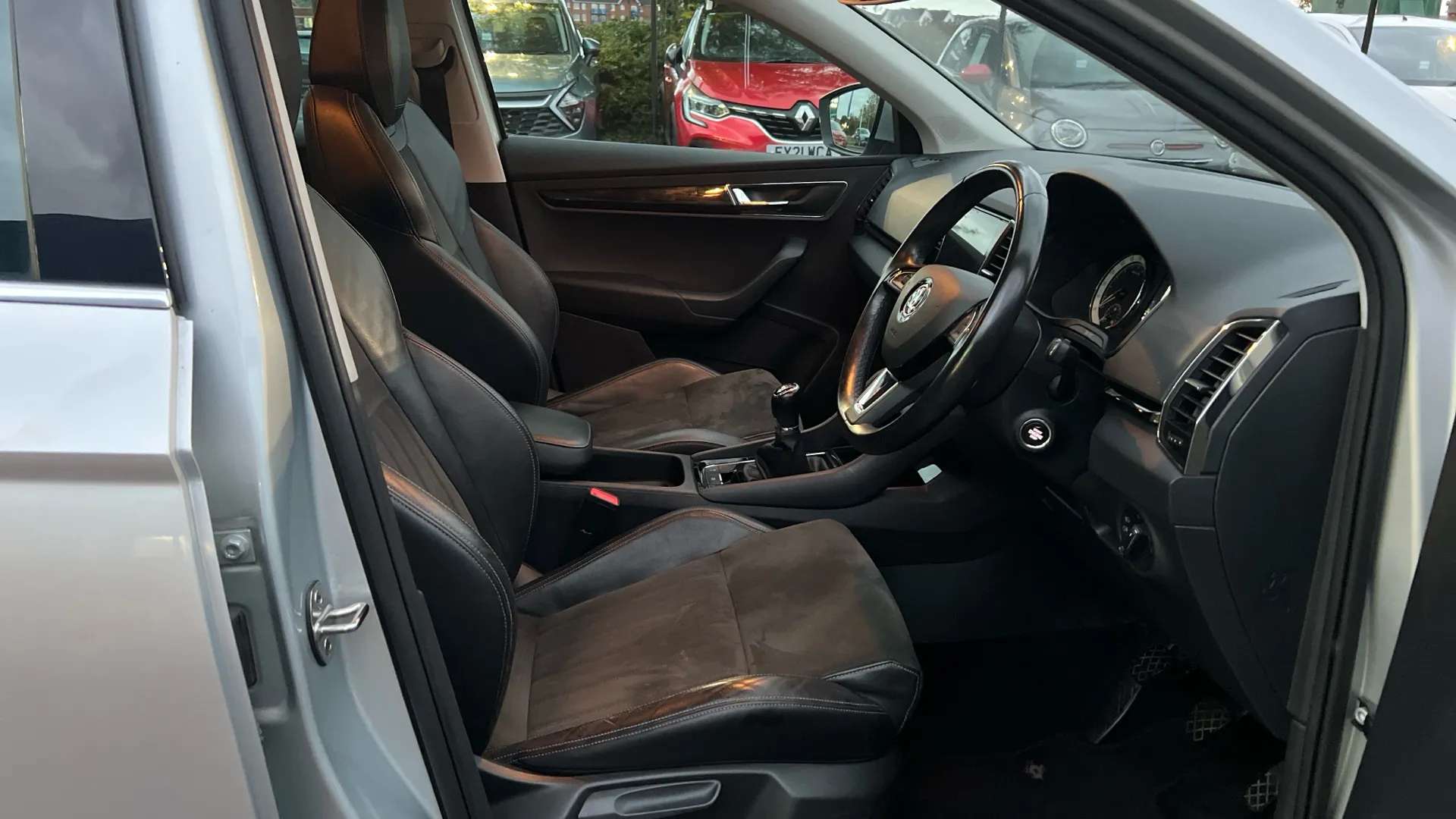 2020 SKODA KAROQ 2020 SKODA KAROQ