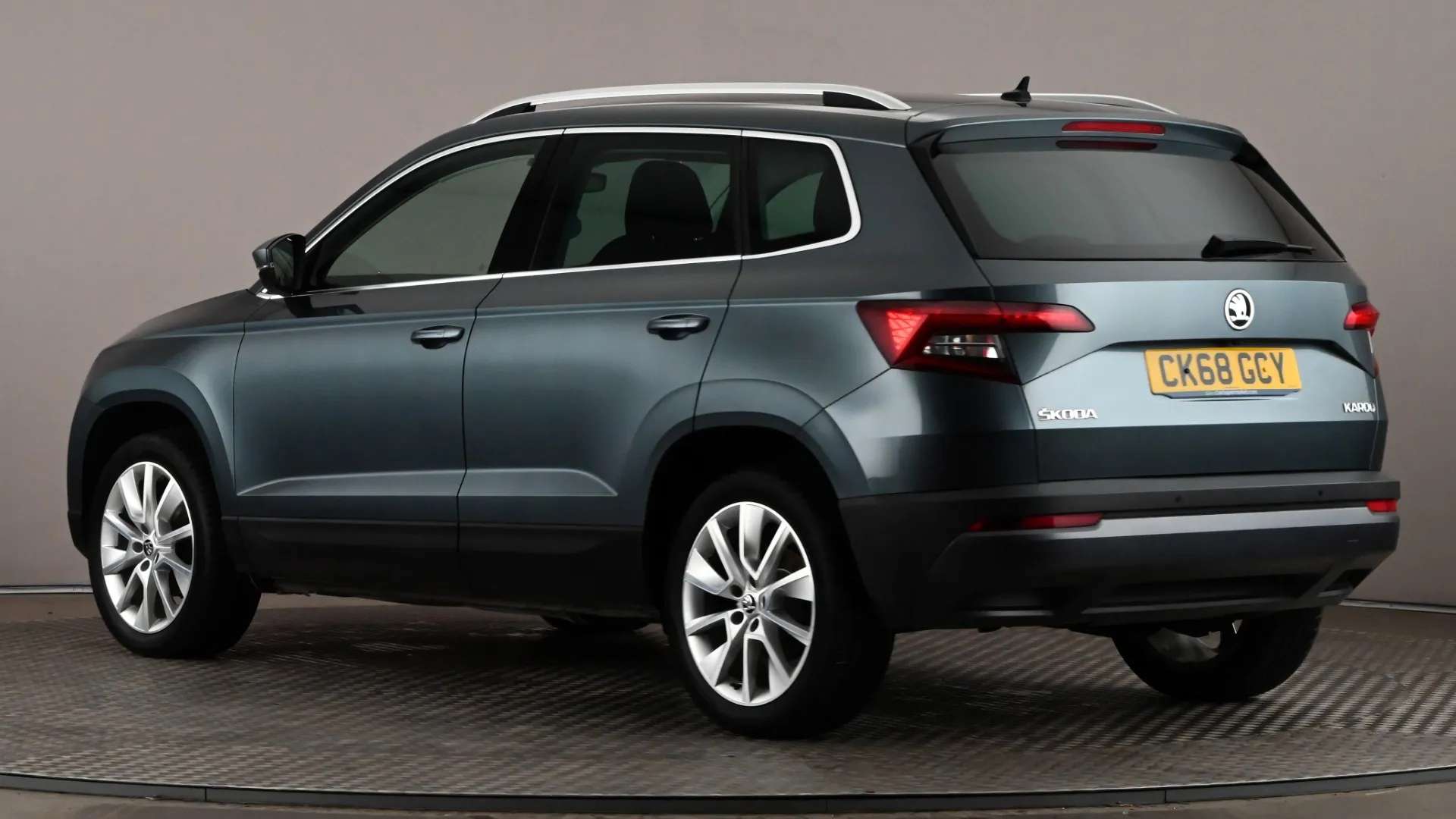 A 2018 SKODA KAROQ 1.6 TDI SE L A 2018 SKODA KAROQ 1.6 TDI SE L
