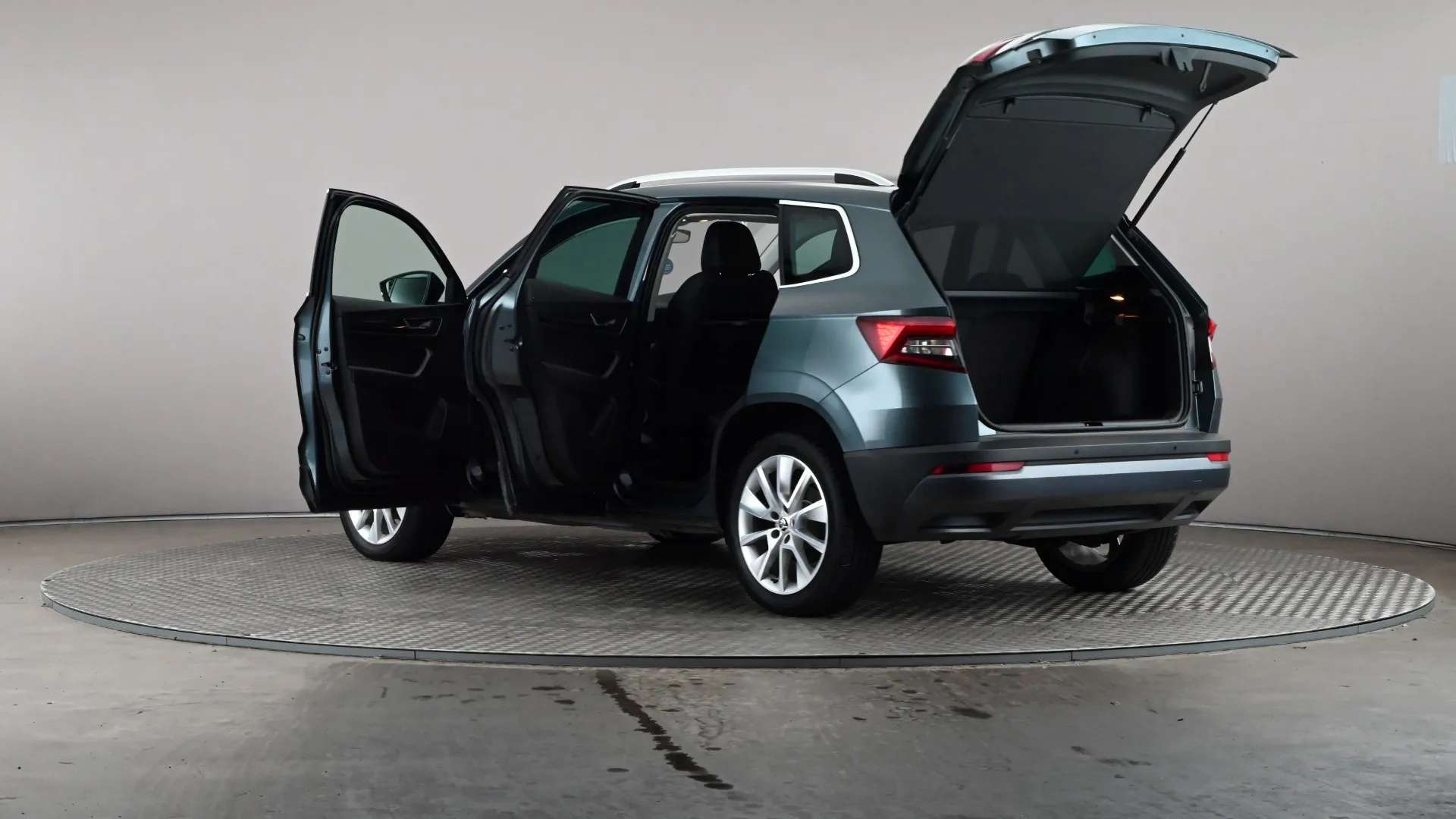 2018 SKODA KAROQ 2018 SKODA KAROQ