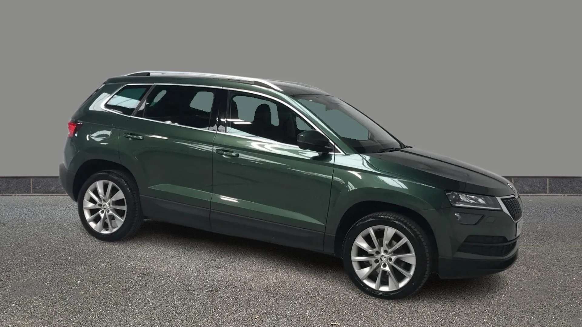 A 2018 SKODA KAROQ 1.6 TDI SE L A 2018 SKODA KAROQ 1.6 TDI SE L