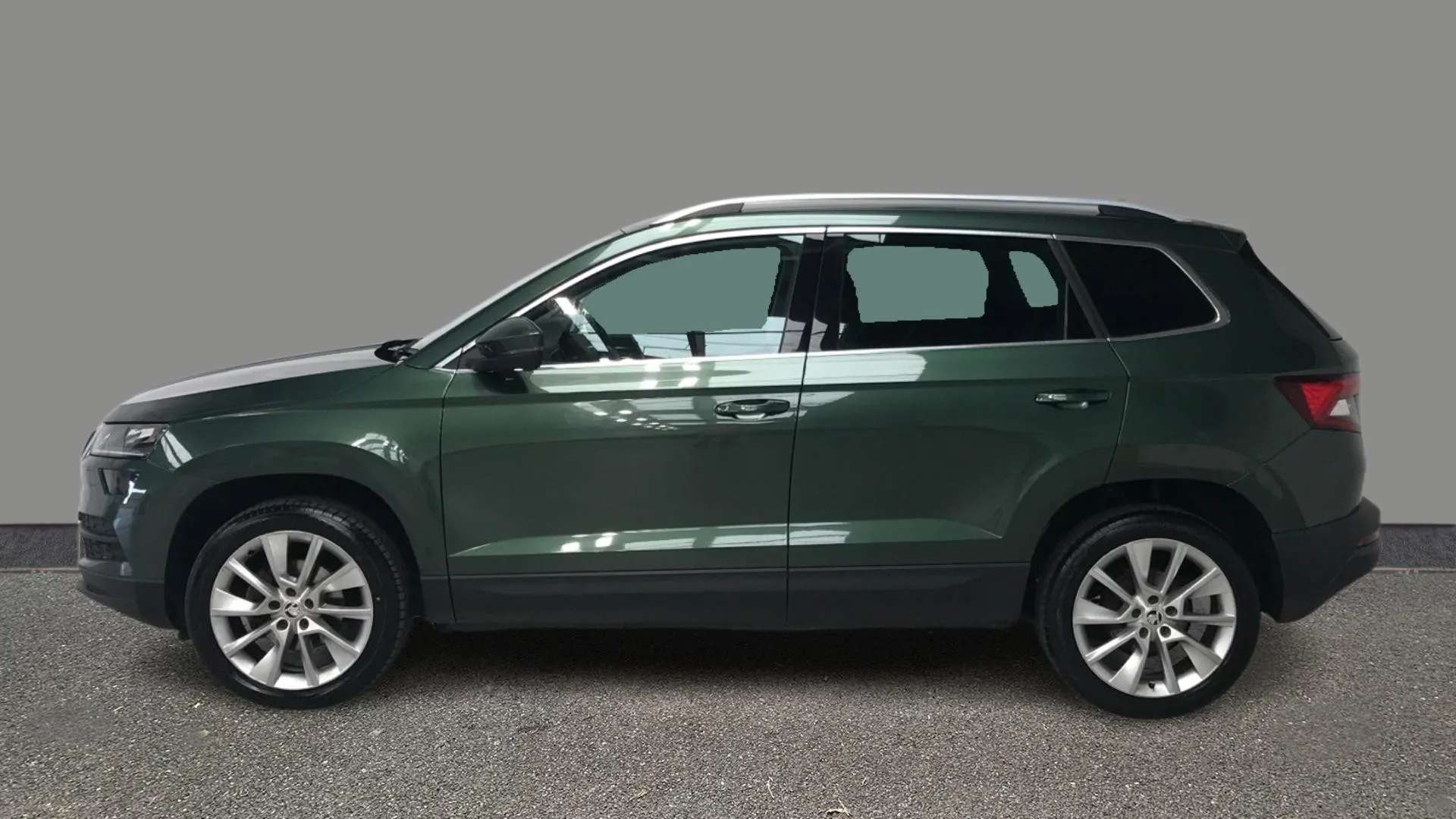 A 2018 SKODA KAROQ 1.6 TDI SE L A 2018 SKODA KAROQ 1.6 TDI SE L