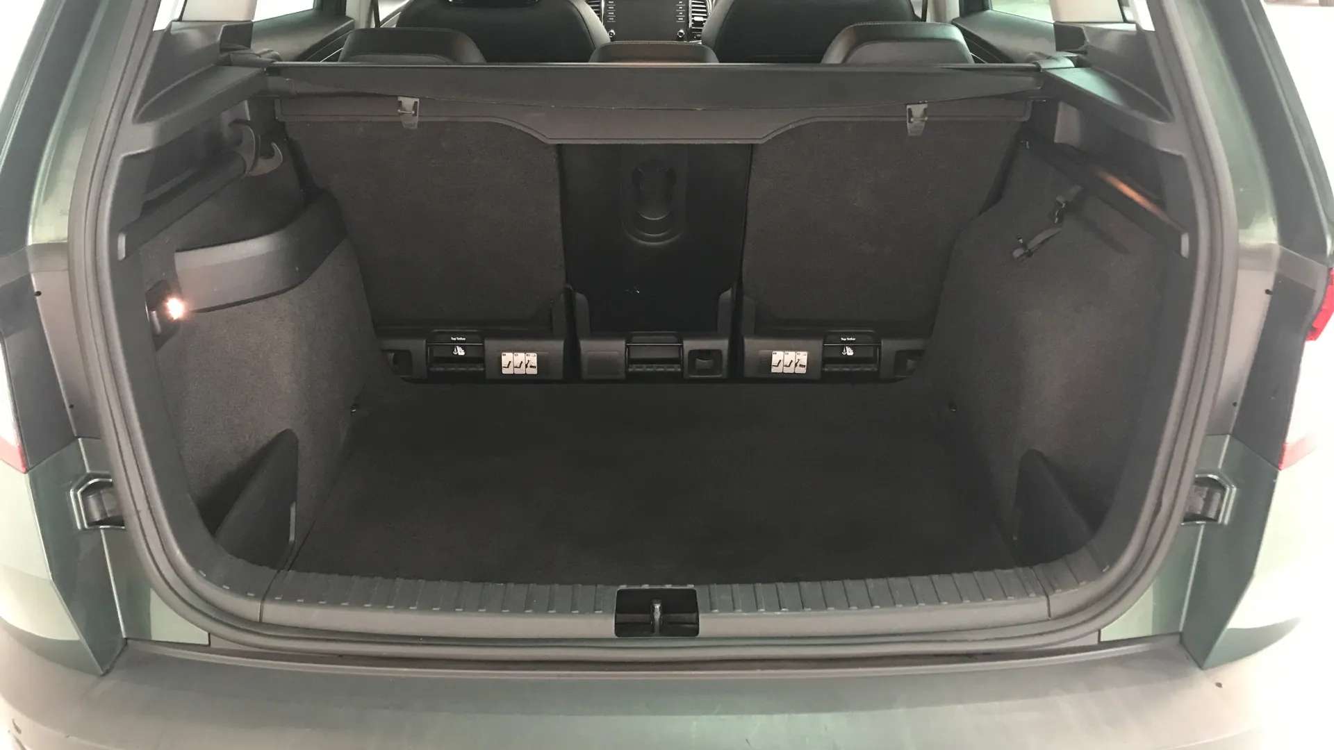 2018 SKODA KAROQ 2018 SKODA KAROQ