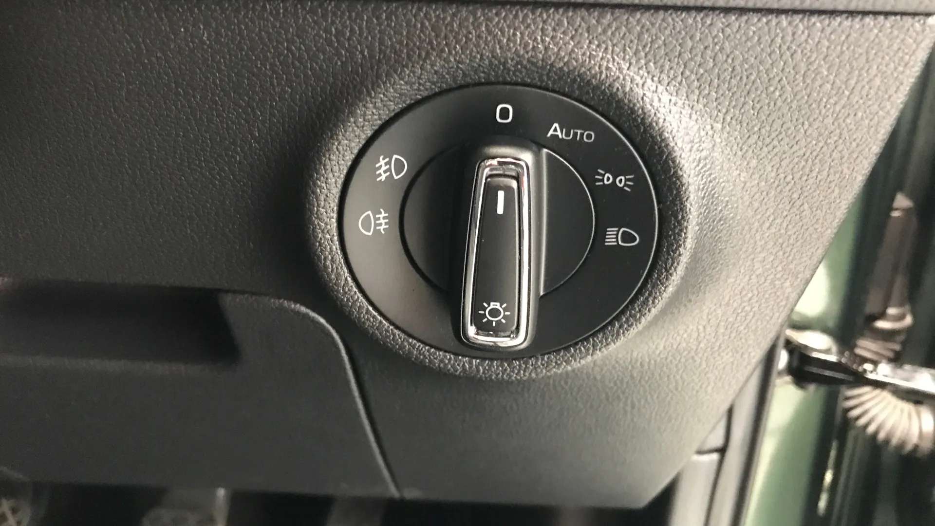 2018 SKODA KAROQ 2018 SKODA KAROQ
