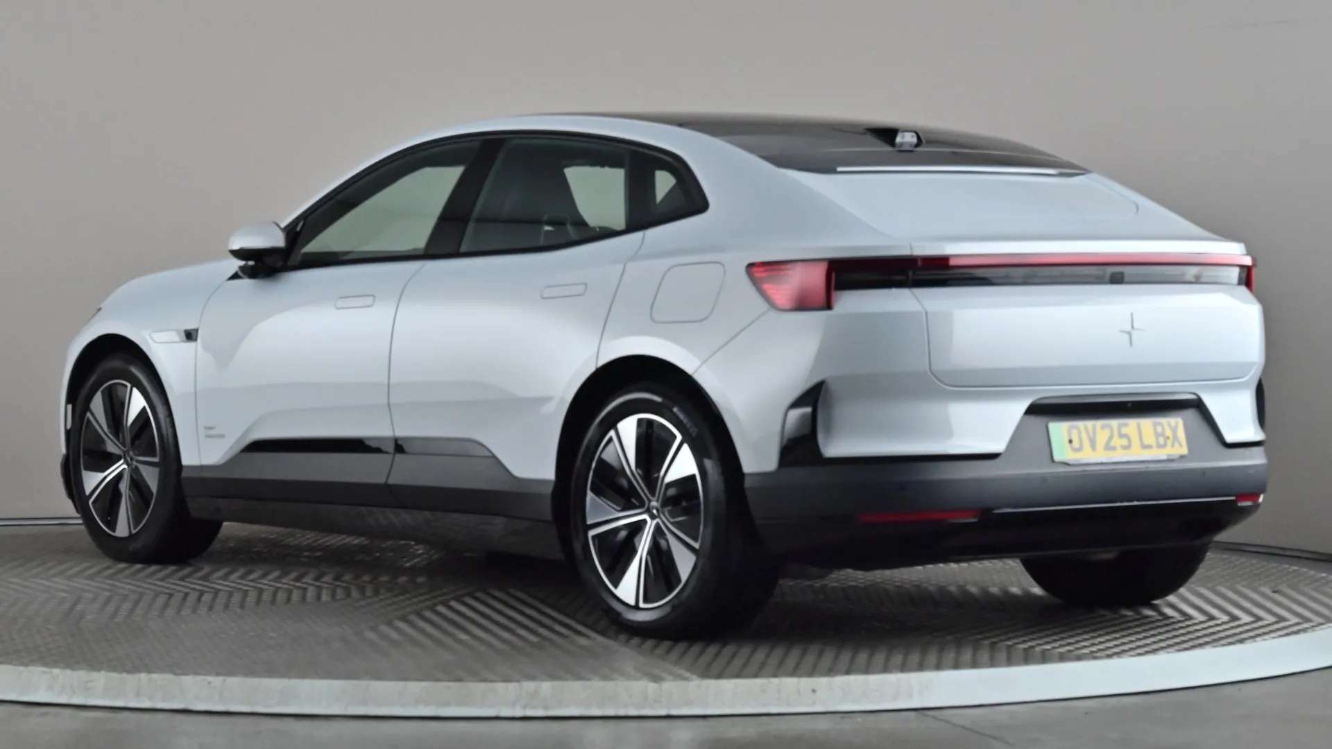 2025 POLESTAR 4 2025 POLESTAR 4