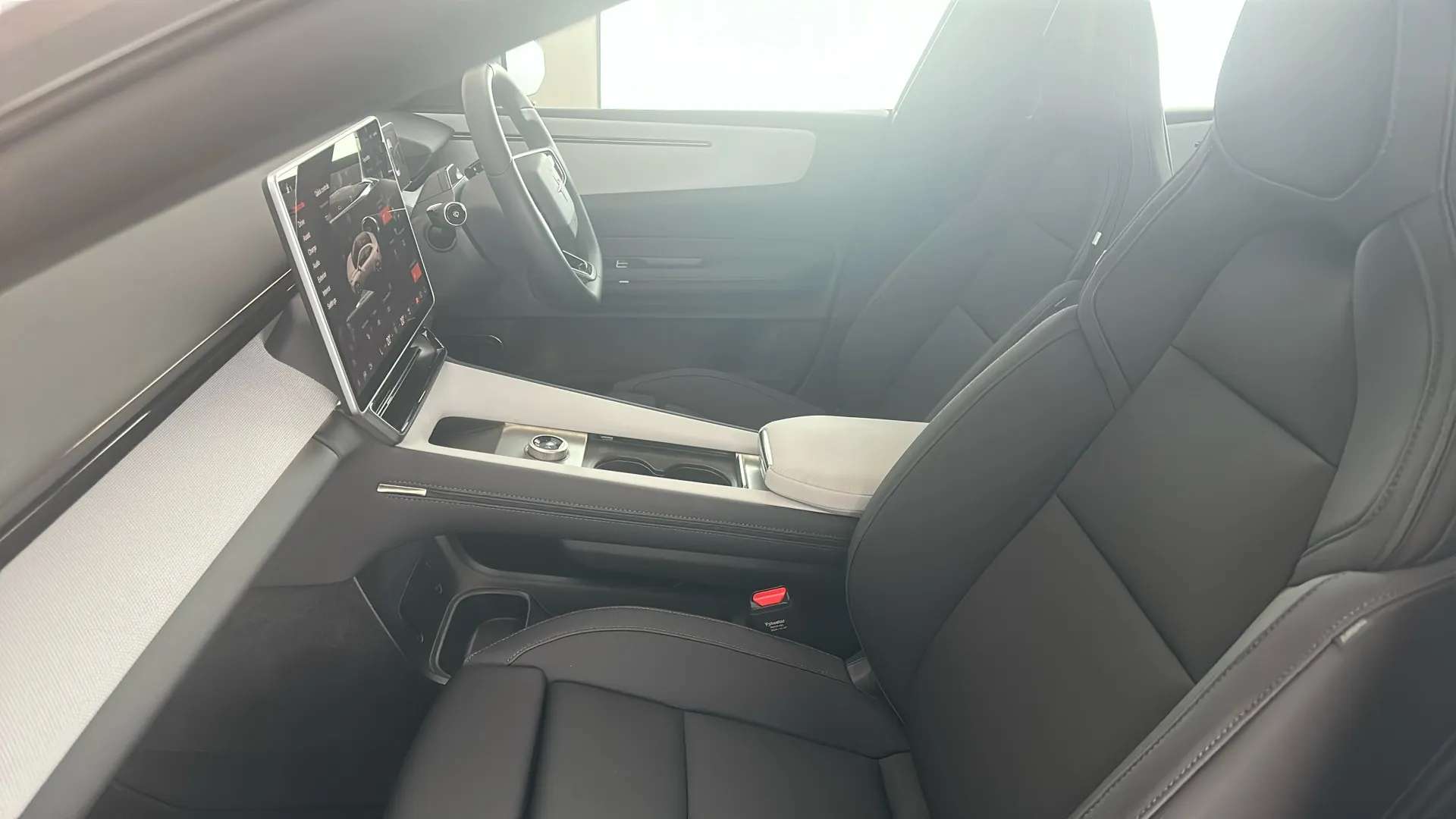 2025 POLESTAR 4 2025 POLESTAR 4