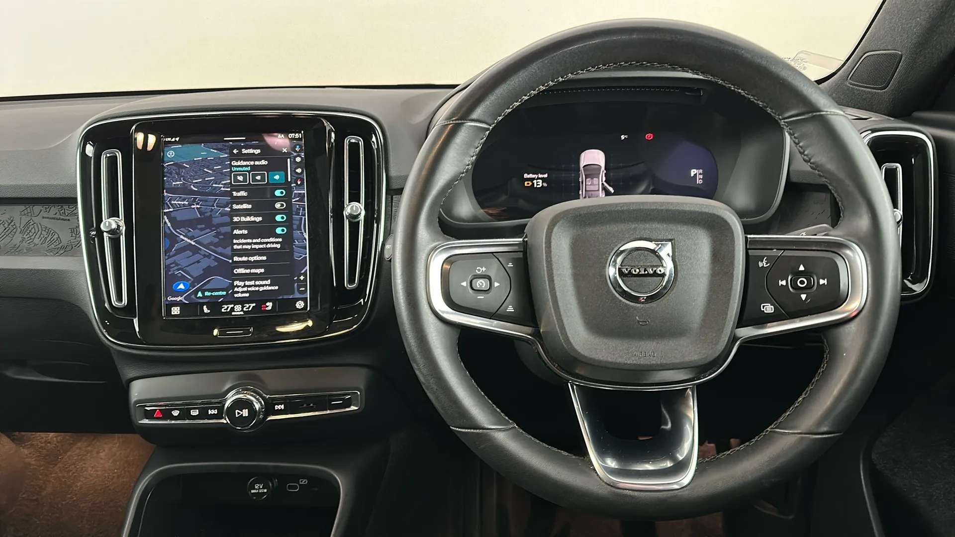 2022 VOLVO C40 2022 VOLVO C40