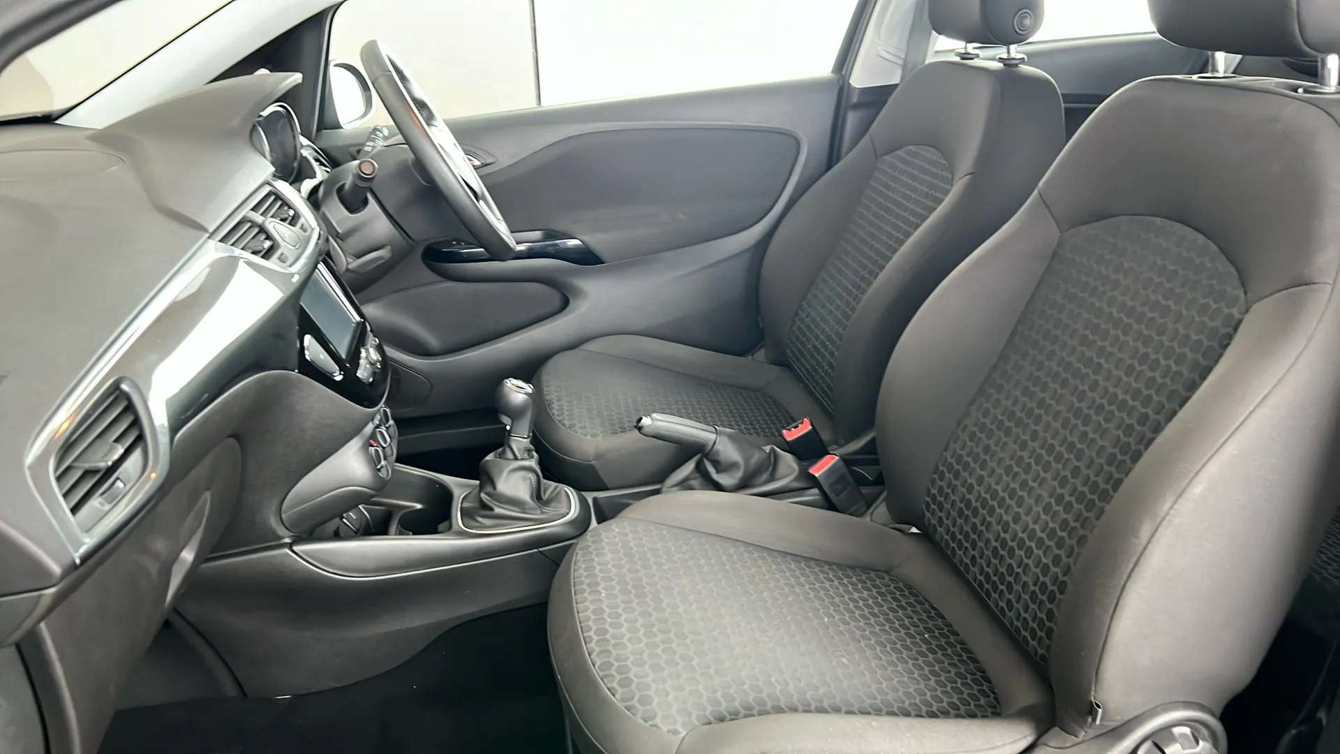 2018 VAUXHALL CORSA 2018 VAUXHALL CORSA