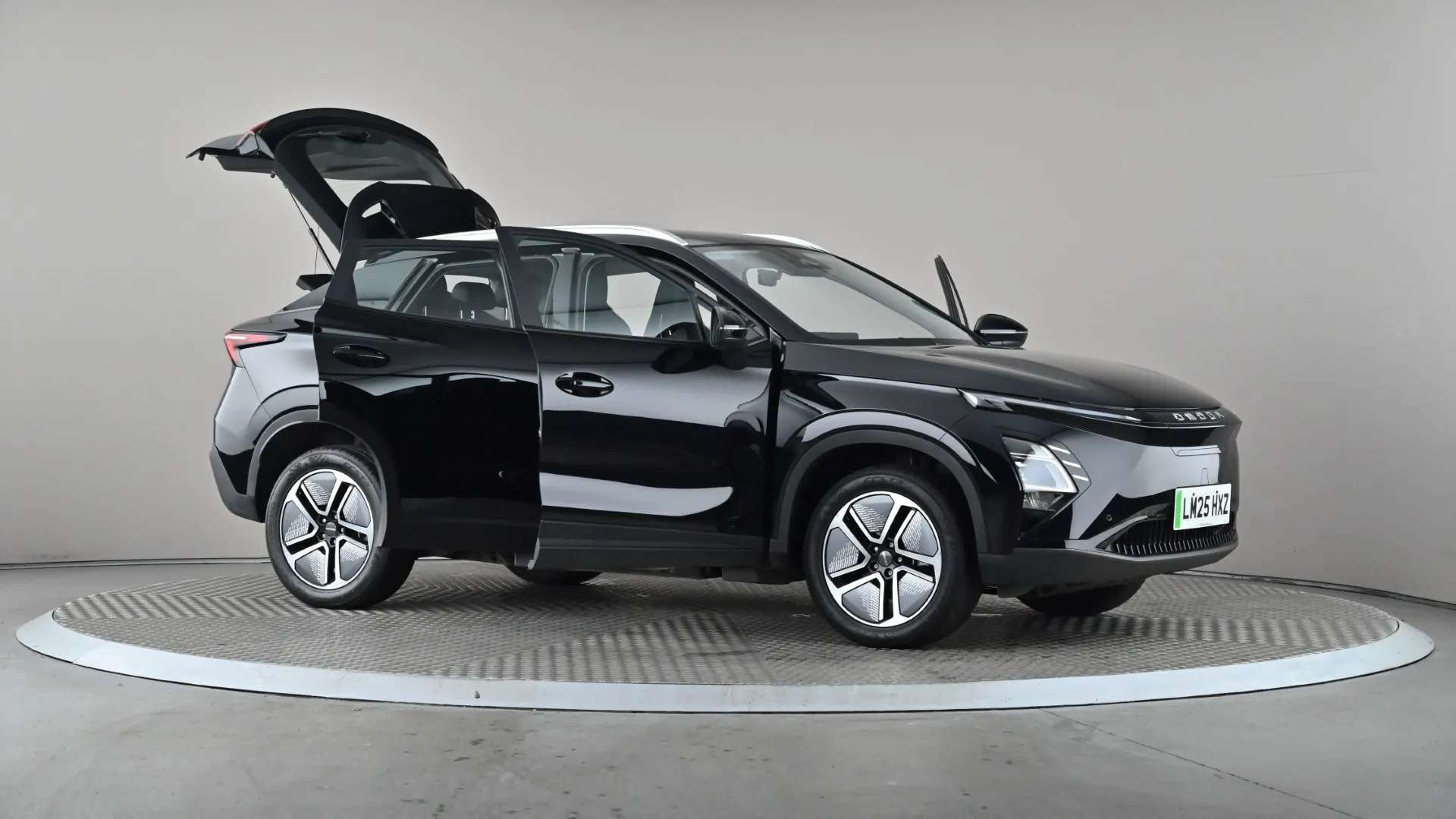 2025 OMODA 5 2025 OMODA 5