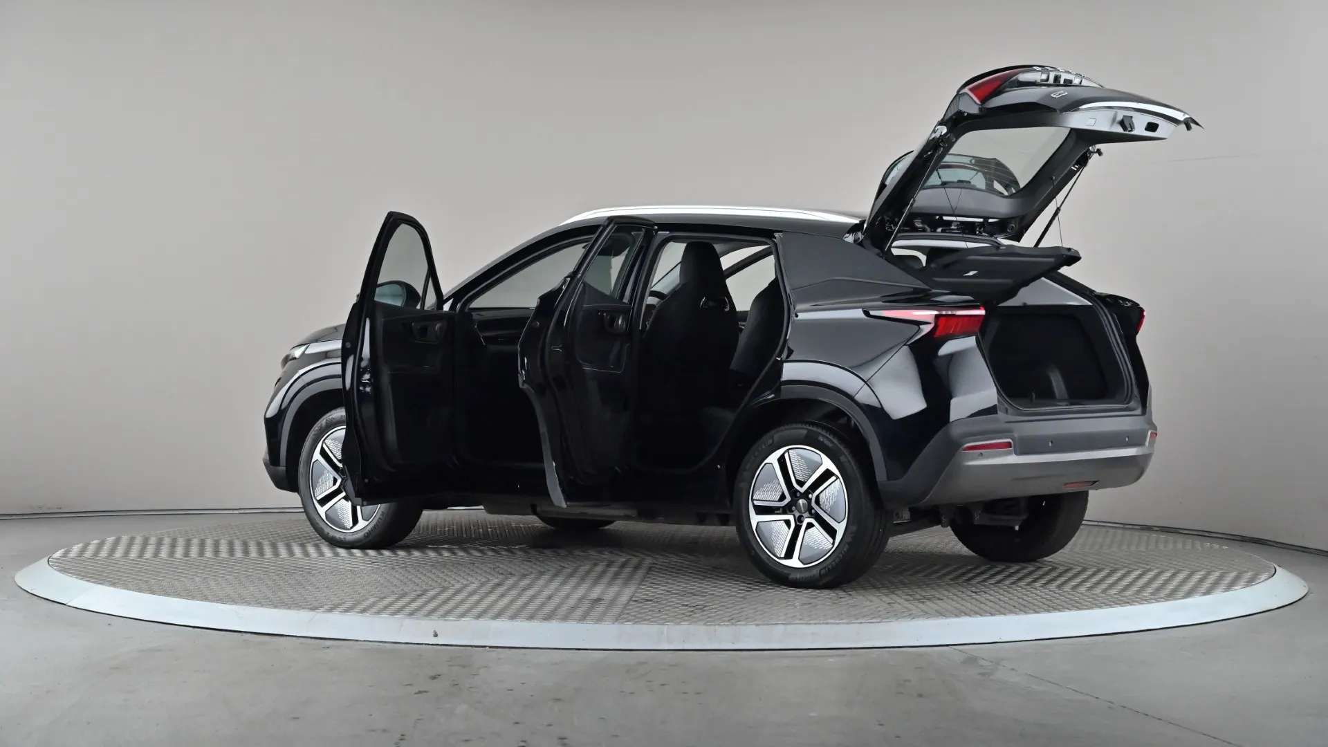 2025 OMODA 5 2025 OMODA 5
