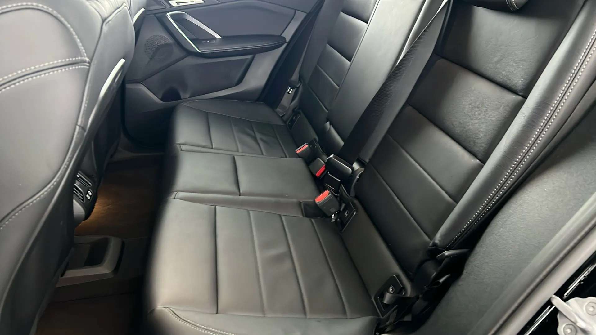 2024 BMW IX2 2024 BMW IX2