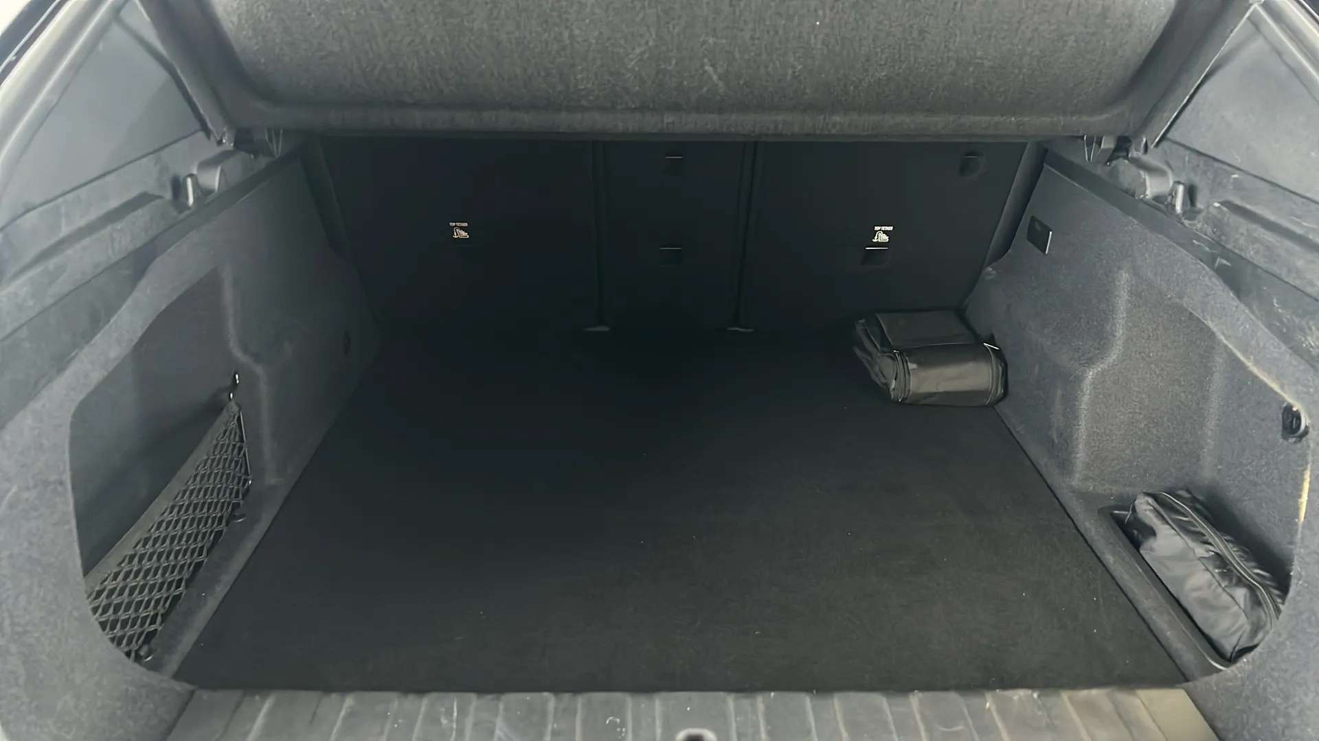 2024 BMW IX2 2024 BMW IX2