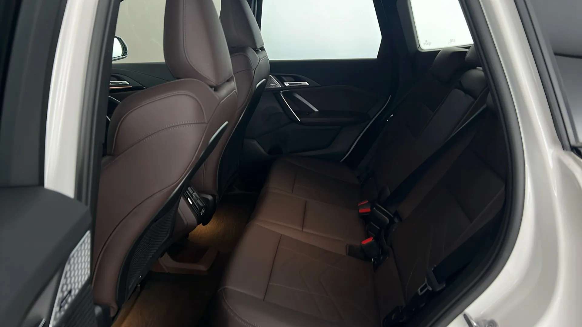 2024 BMW IX1 2024 BMW IX1