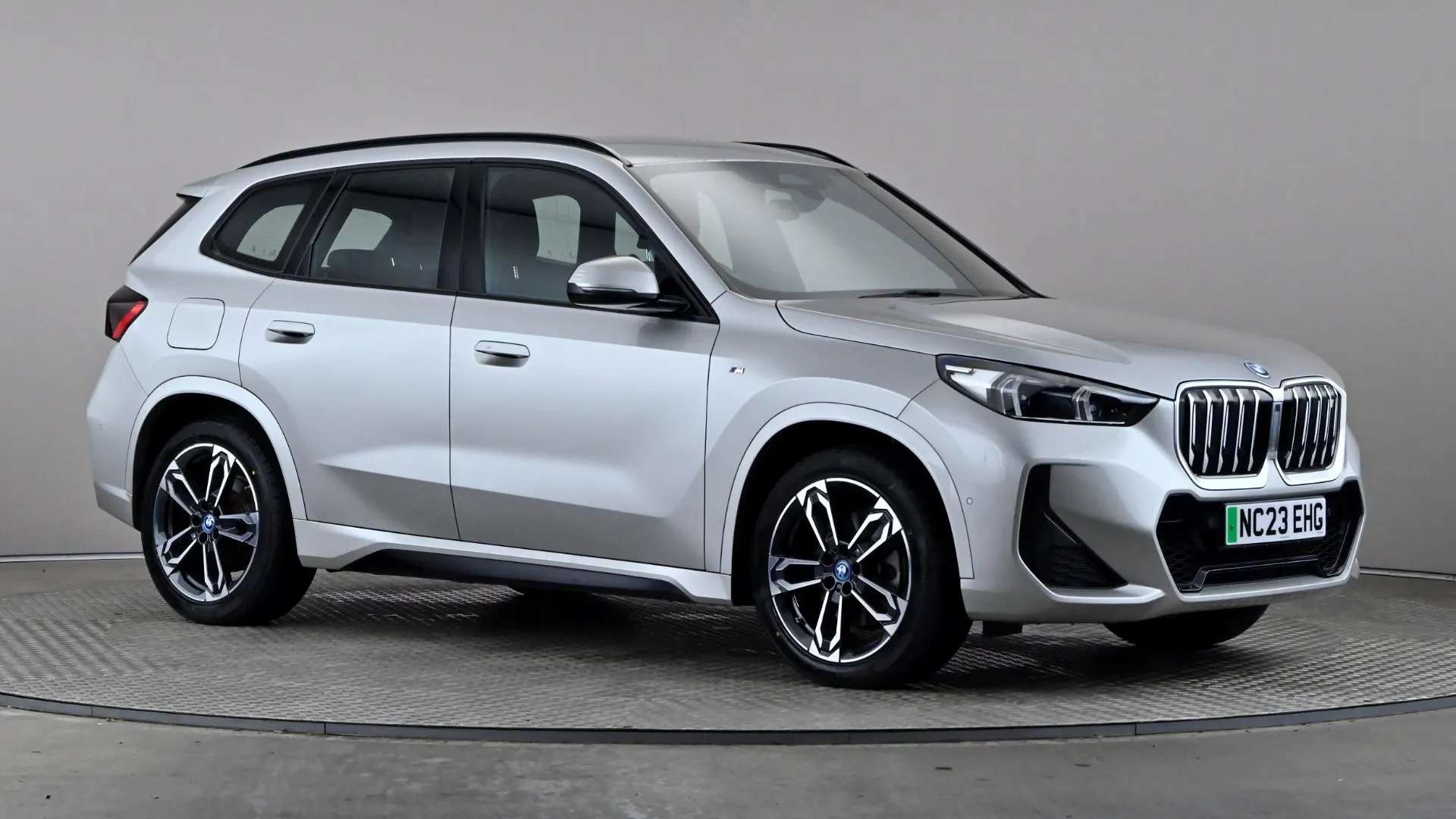 A 2023 BMW IX1 230kW xDrive30 M Sport 65kWh Auto A 2023 BMW IX1 230kW xDrive30 M Sport 65kWh Auto