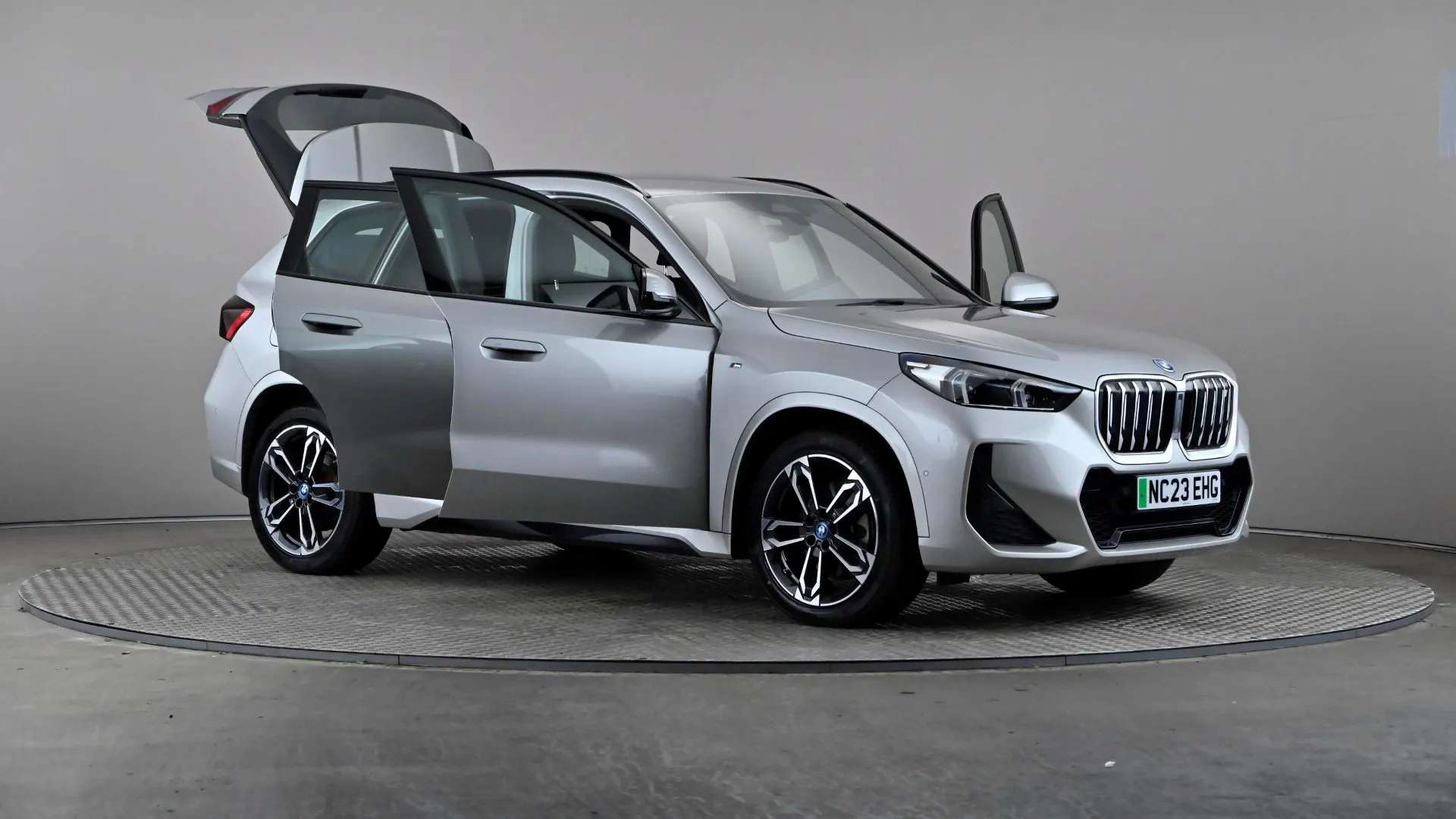 2023 BMW IX1 2023 BMW IX1