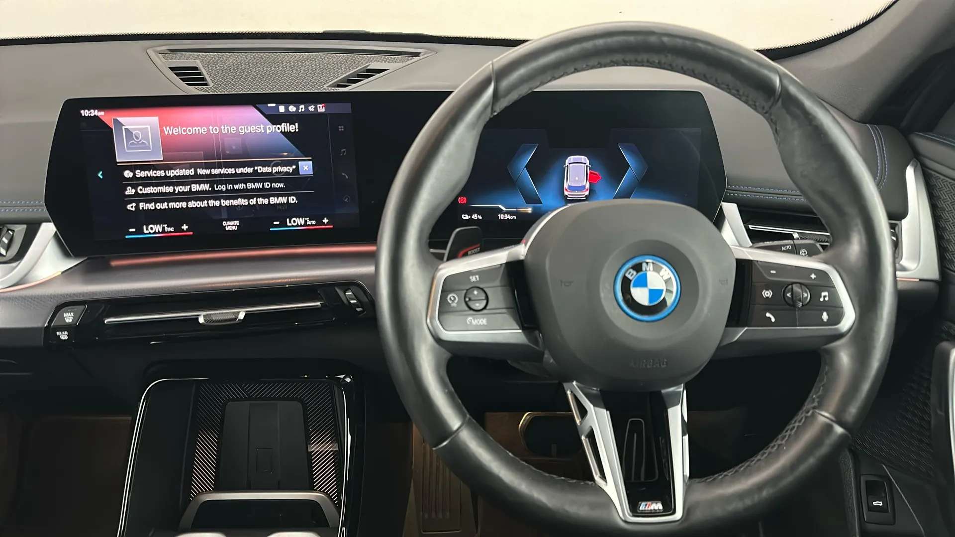 2023 BMW IX1 2023 BMW IX1
