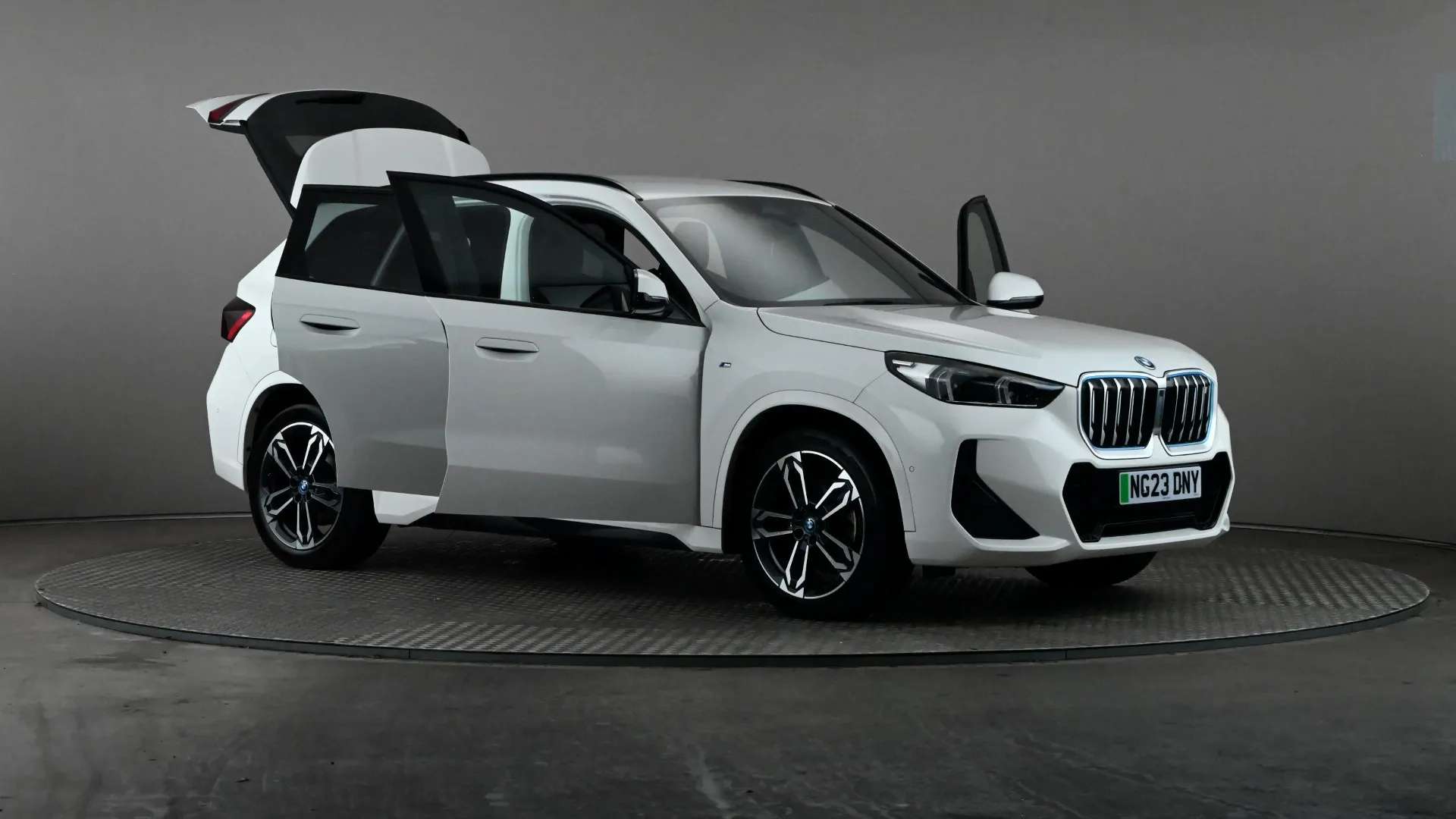 2023 BMW IX1 2023 BMW IX1