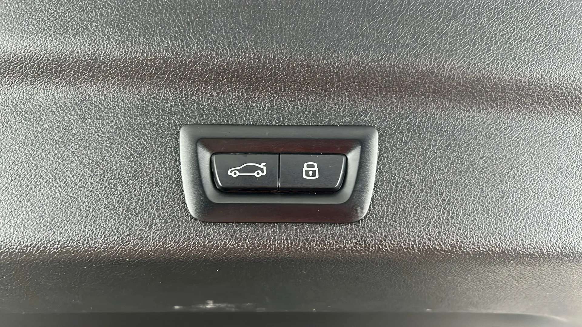 2023 BMW IX1 2023 BMW IX1