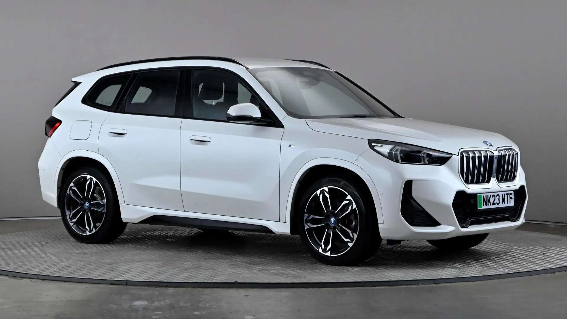 A 2023 BMW IX1 230kW xDrive30 M Sport 65kWh Auto A 2023 BMW IX1 230kW xDrive30 M Sport 65kWh Auto