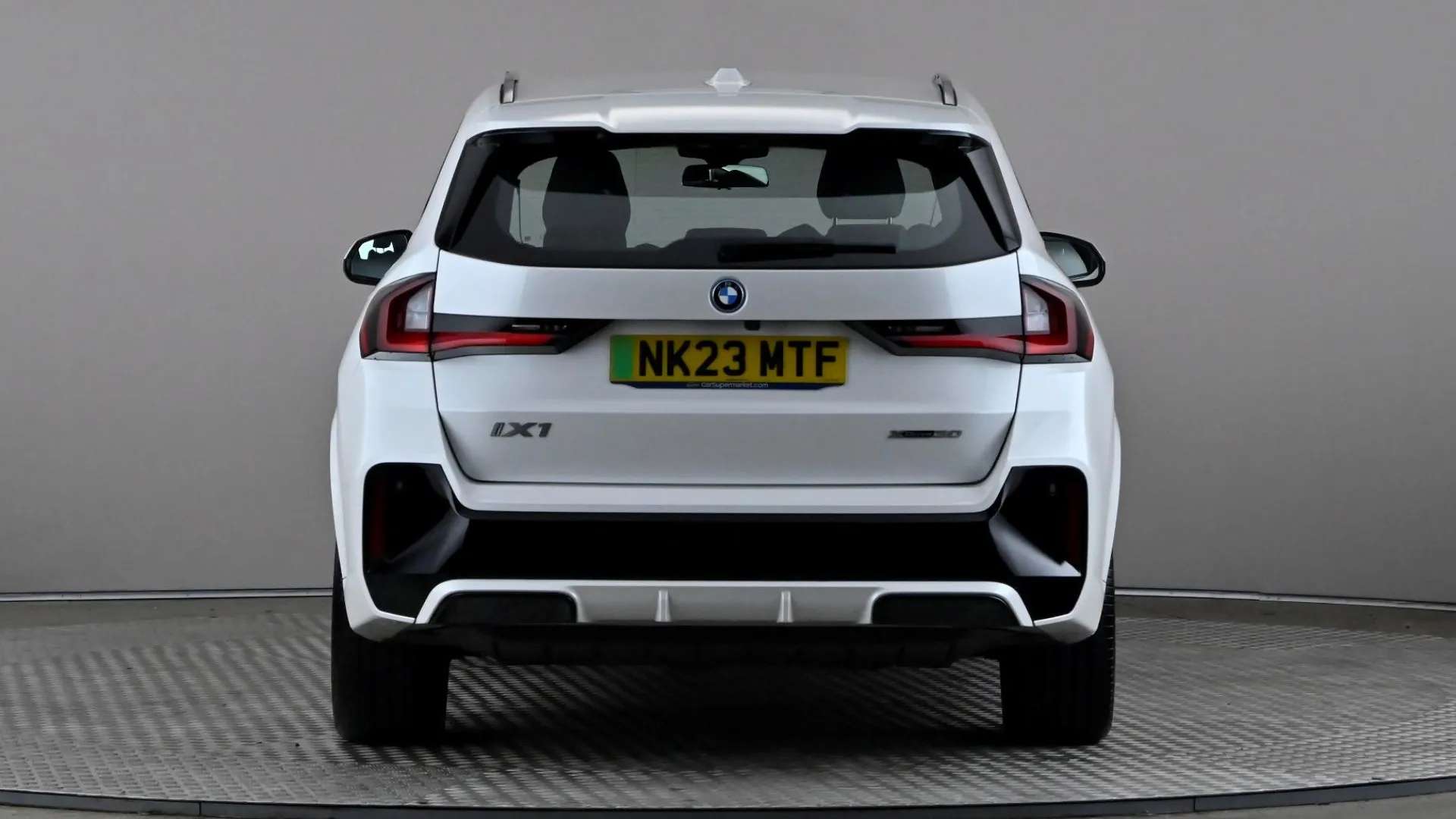 2023 BMW IX1 2023 BMW IX1