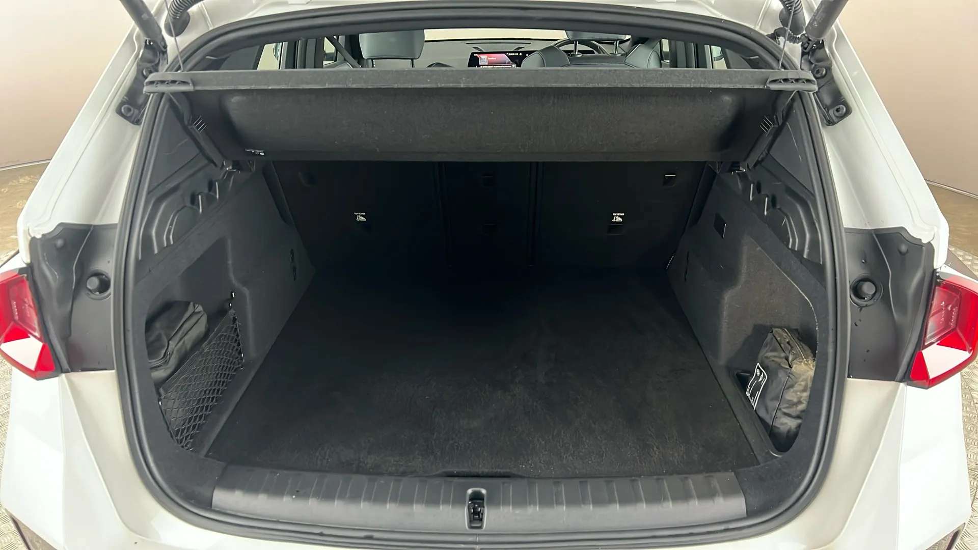 2023 BMW IX1 2023 BMW IX1