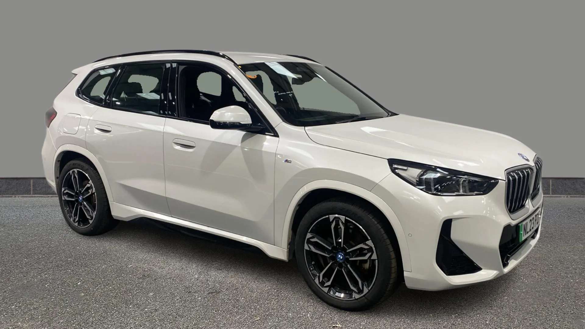 2023 BMW IX1 2023 BMW IX1