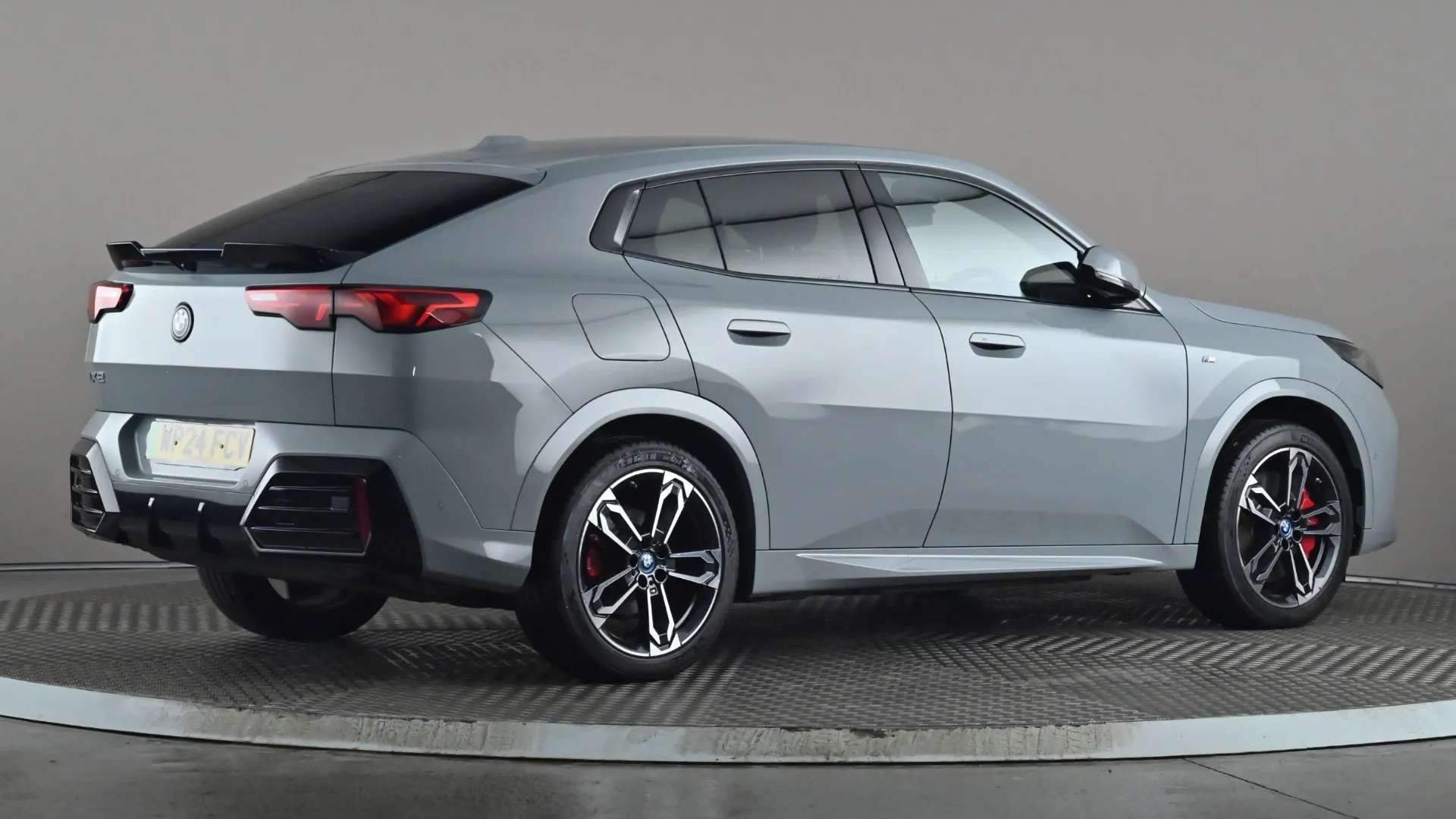 2024 BMW IX2 2024 BMW IX2