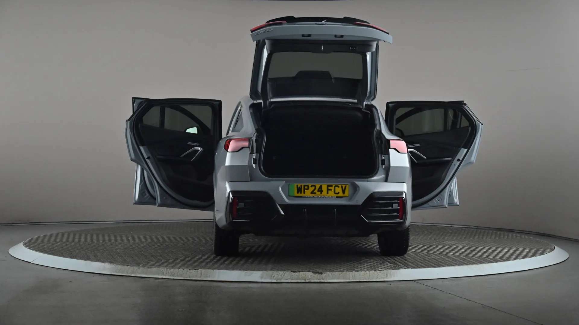 2024 BMW IX2 2024 BMW IX2