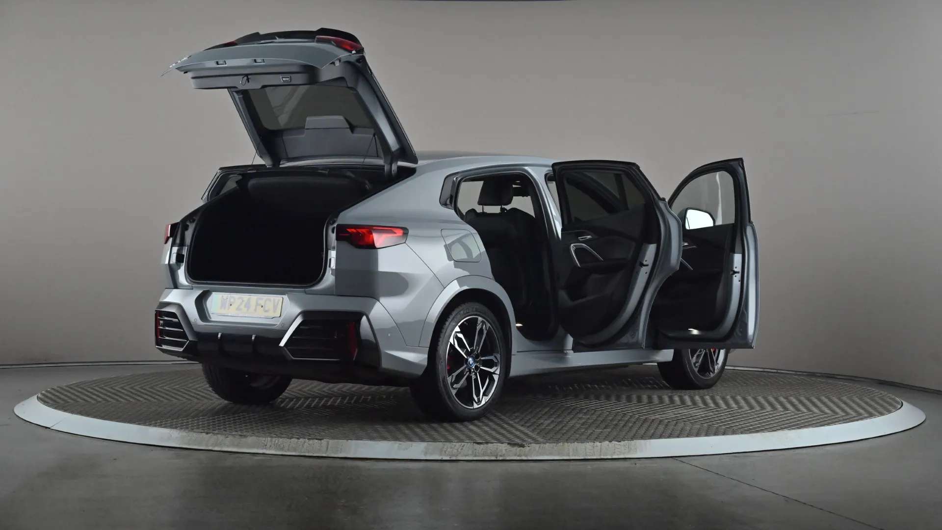 2024 BMW IX2 2024 BMW IX2