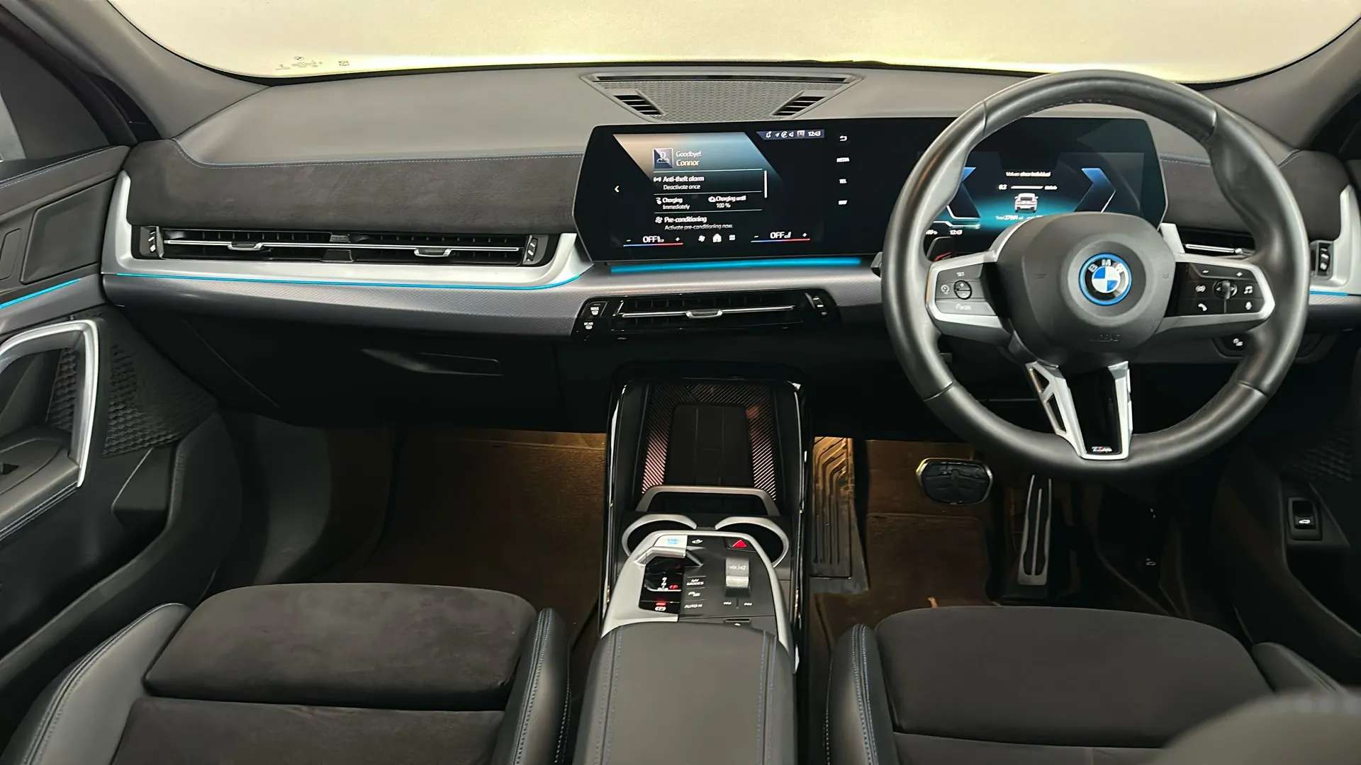 2024 BMW IX2 2024 BMW IX2