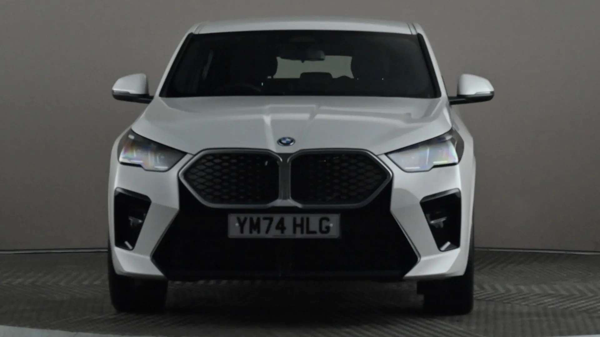 2024 BMW IX2 2024 BMW IX2