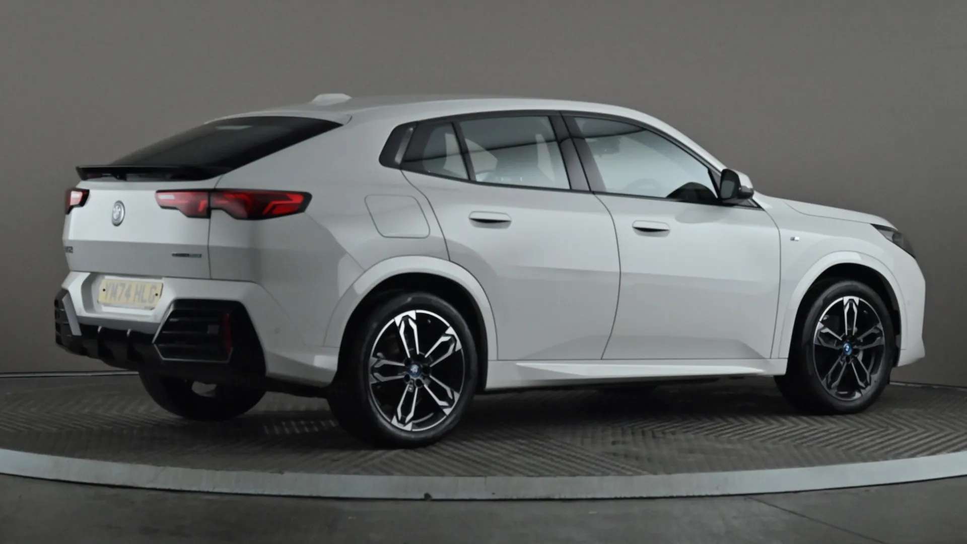 2024 BMW IX2 2024 BMW IX2