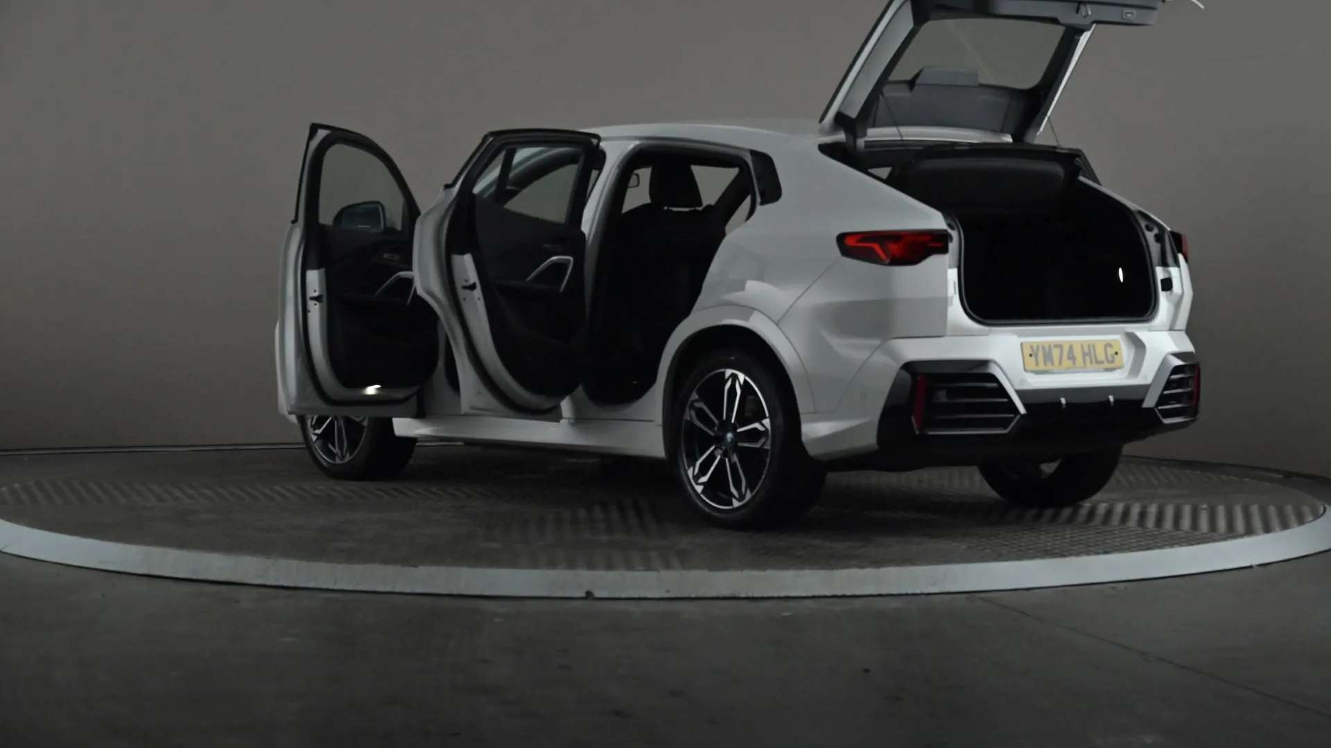 2024 BMW IX2 2024 BMW IX2