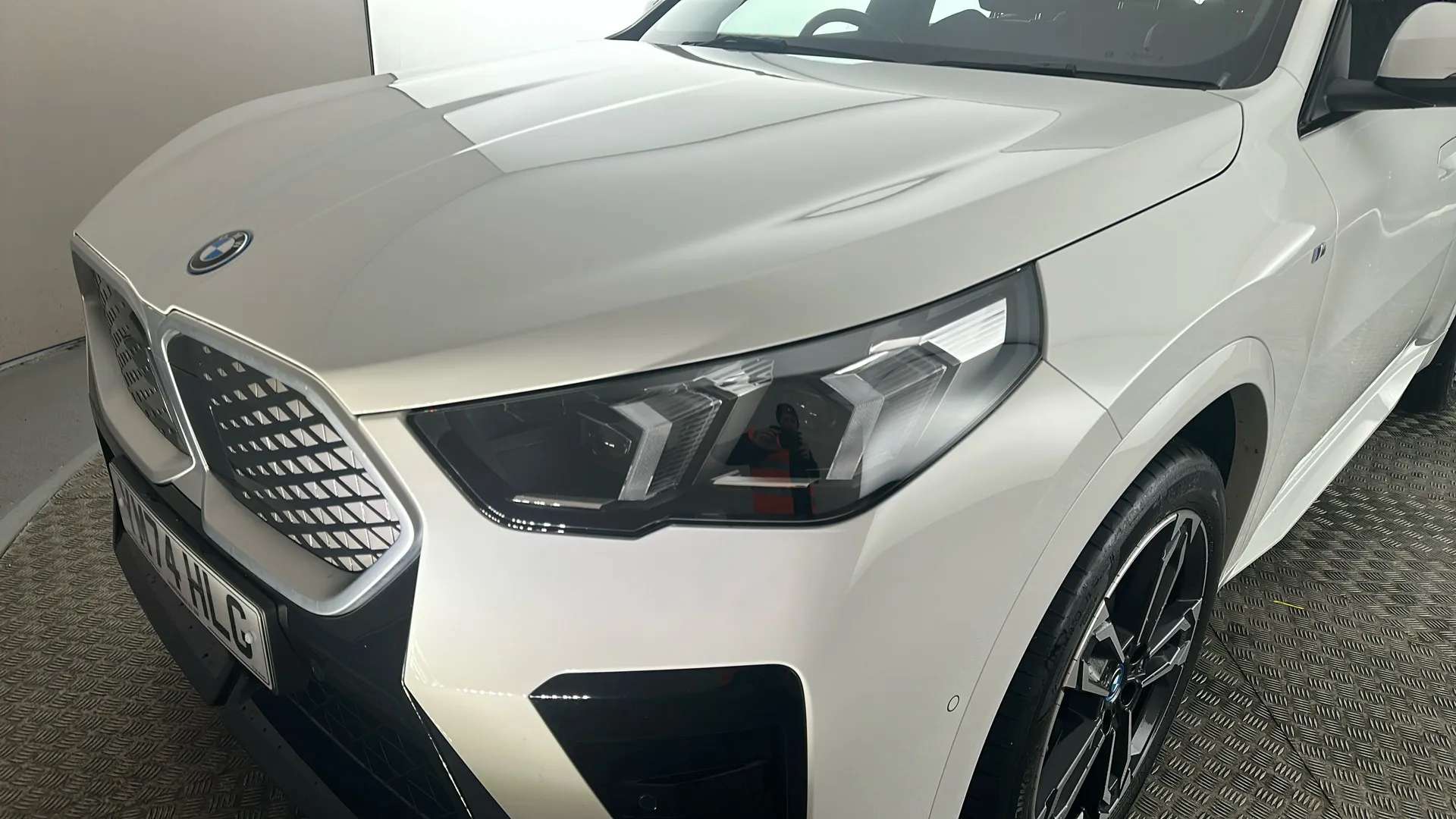 2024 BMW IX2 2024 BMW IX2