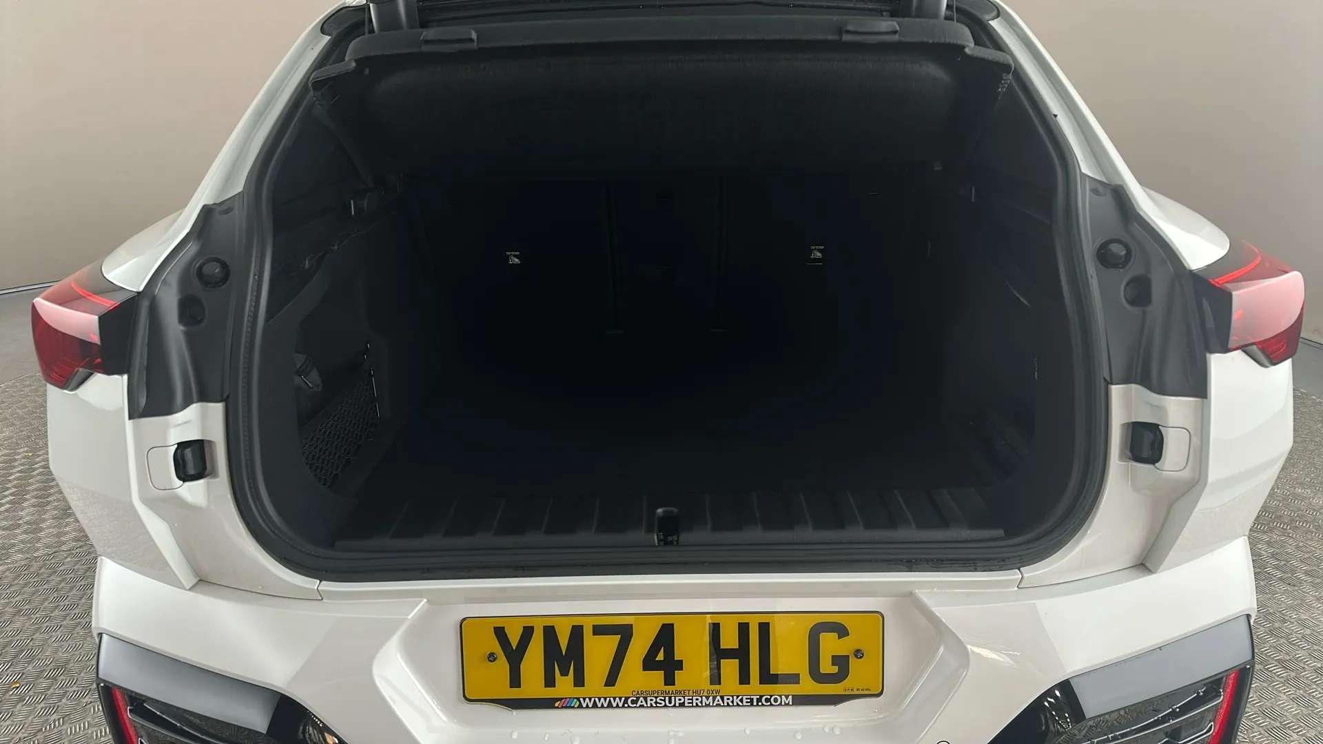 2024 BMW IX2 2024 BMW IX2