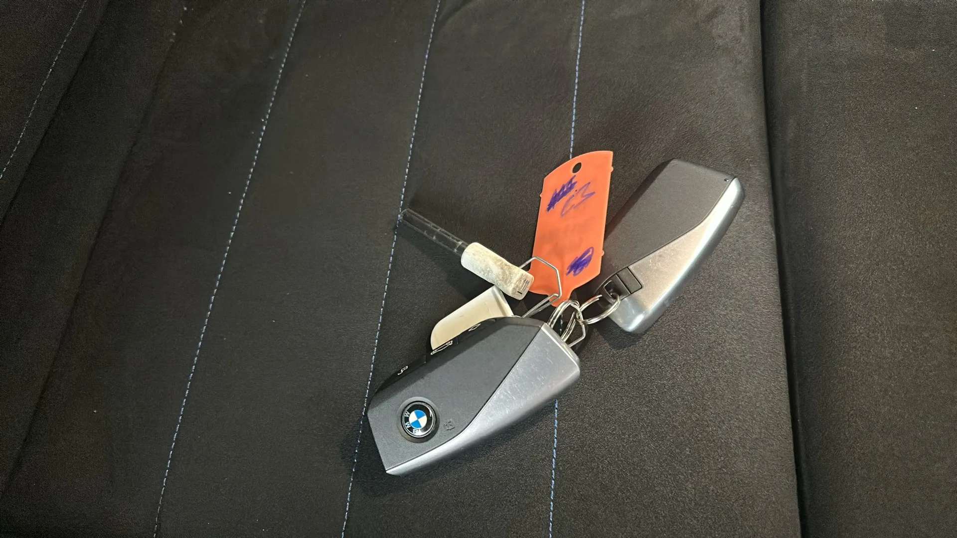 2024 BMW IX2 2024 BMW IX2