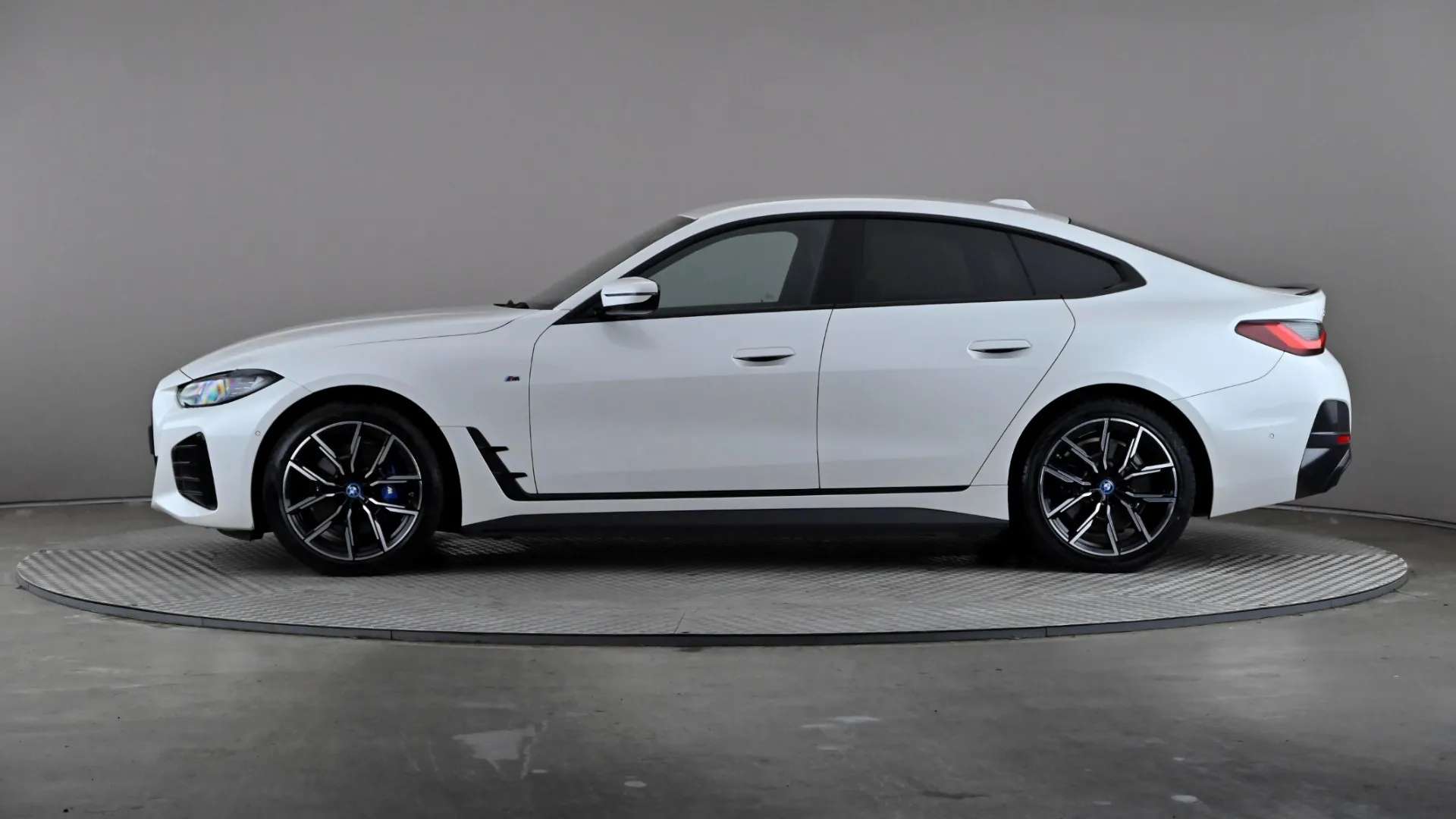A 2023 BMW I4 210kW eDrive35 M Sport 70kWh Auto A 2023 BMW I4 210kW eDrive35 M Sport 70kWh Auto