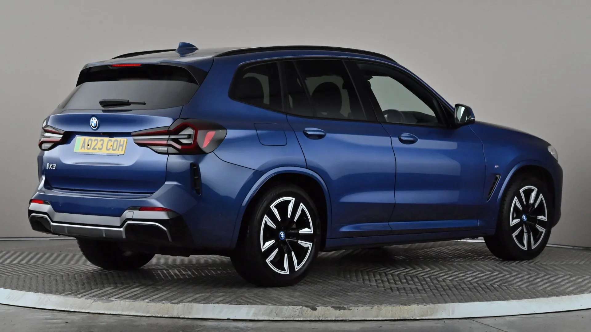 2023 BMW IX3 2023 BMW IX3