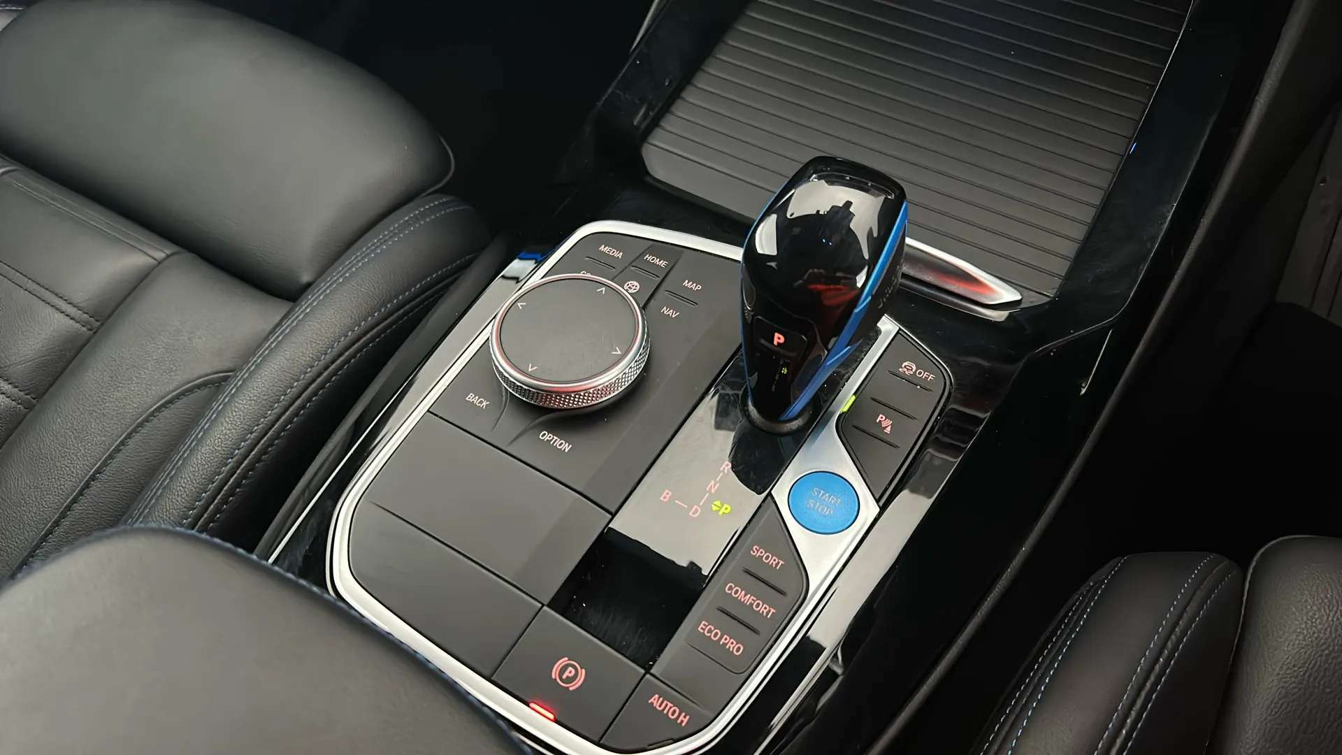 2023 BMW IX3 2023 BMW IX3