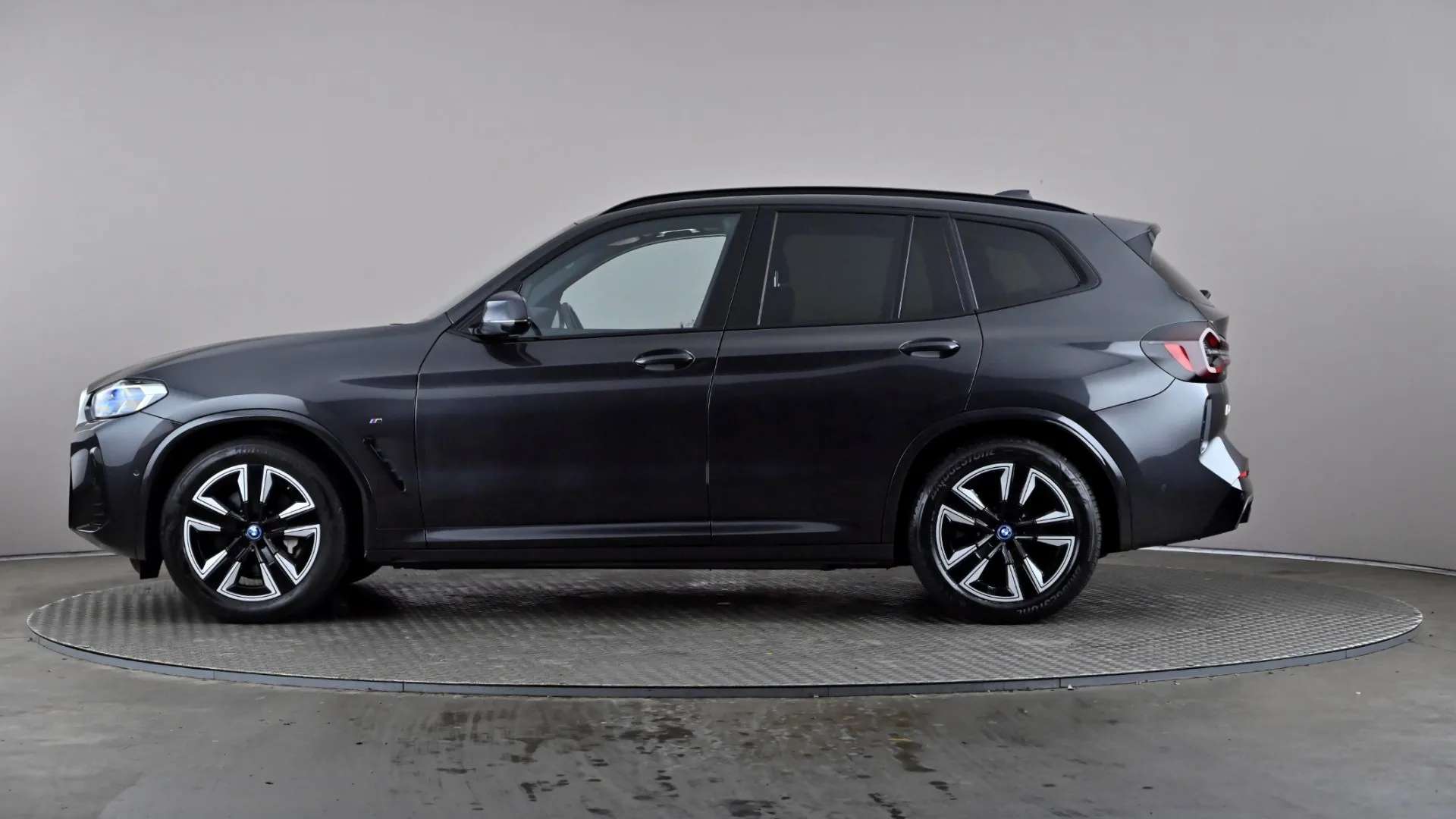 2022 BMW IX3 2022 BMW IX3