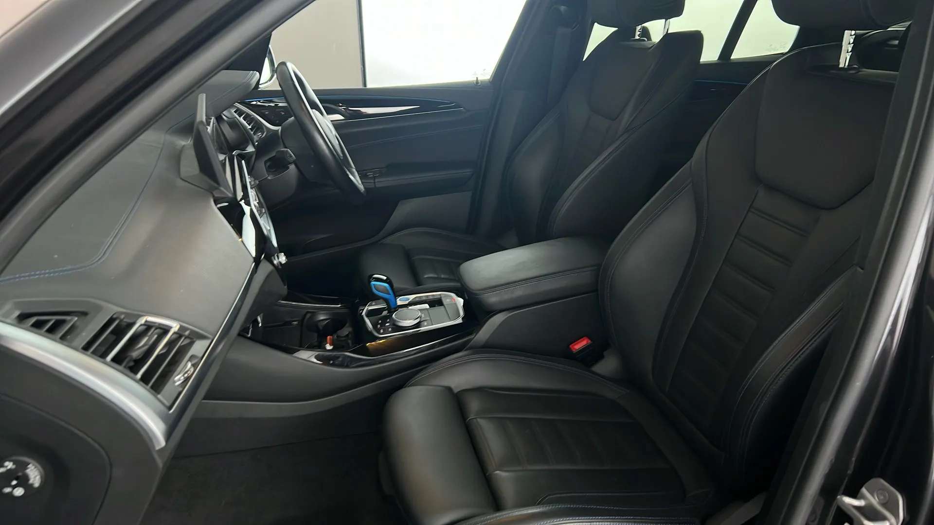 2022 BMW IX3 2022 BMW IX3