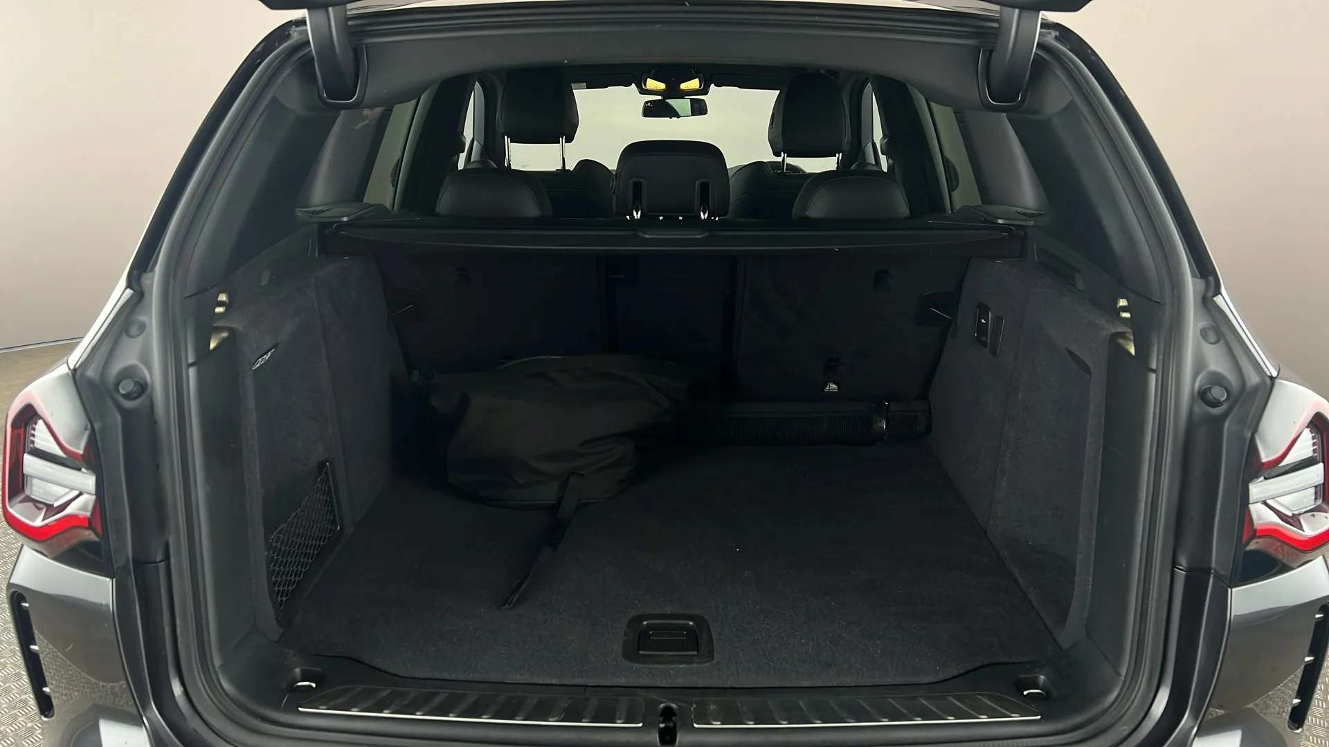 2022 BMW IX3 2022 BMW IX3